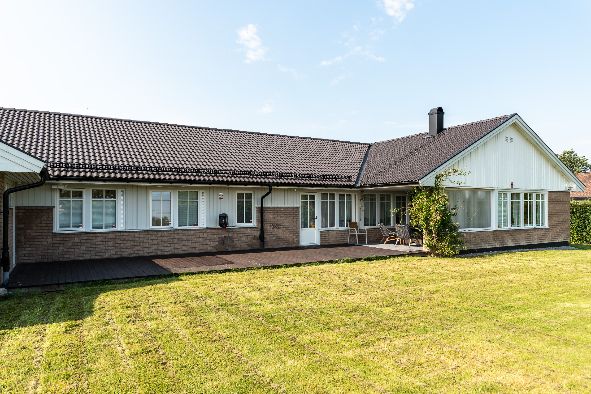 Bostadsbild från Ullgarnsvägen 10, Till salu i Skälby, Västerås