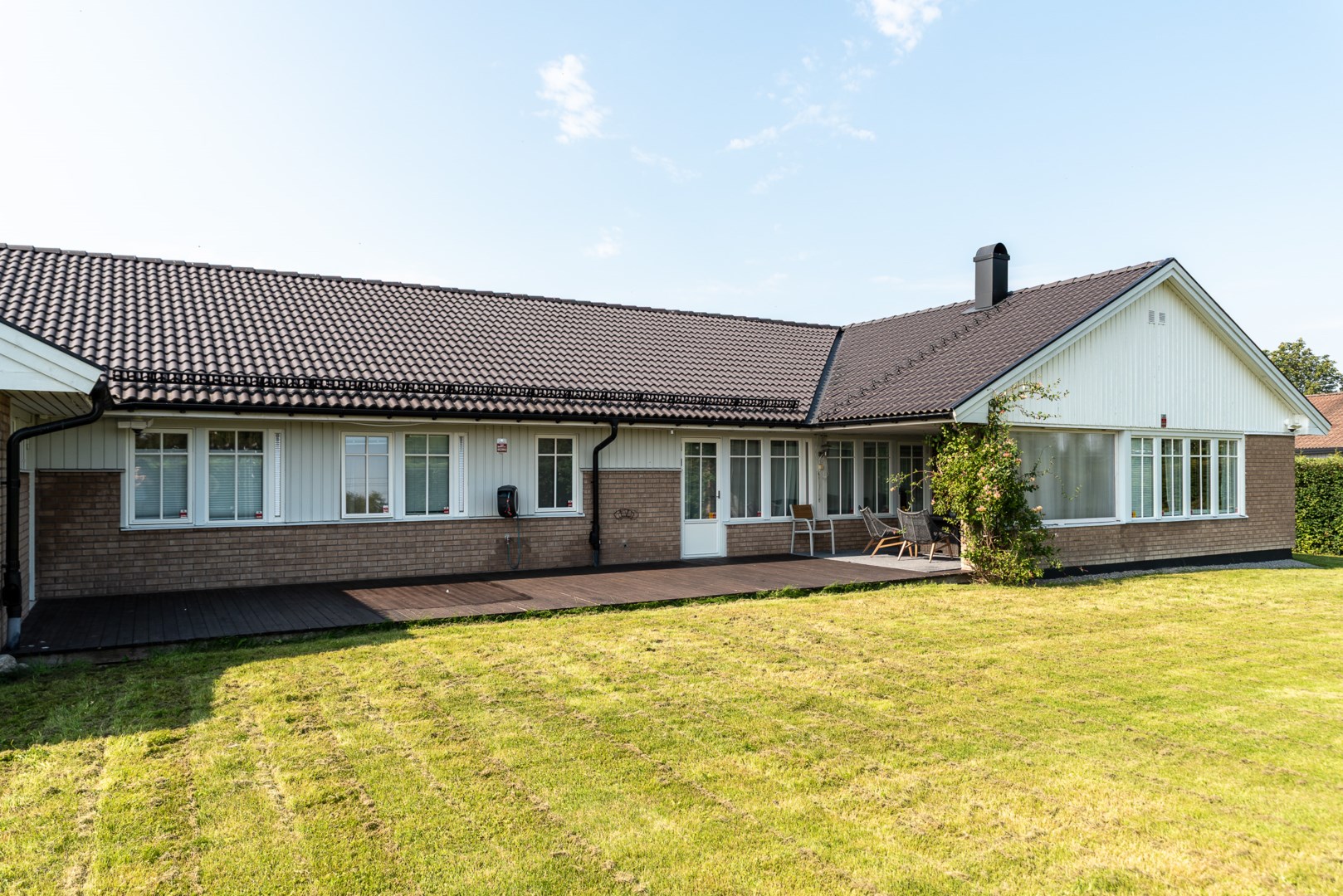 Bostadsbild från Ullgarnsvägen 10, Till salu i Skälby, Västerås