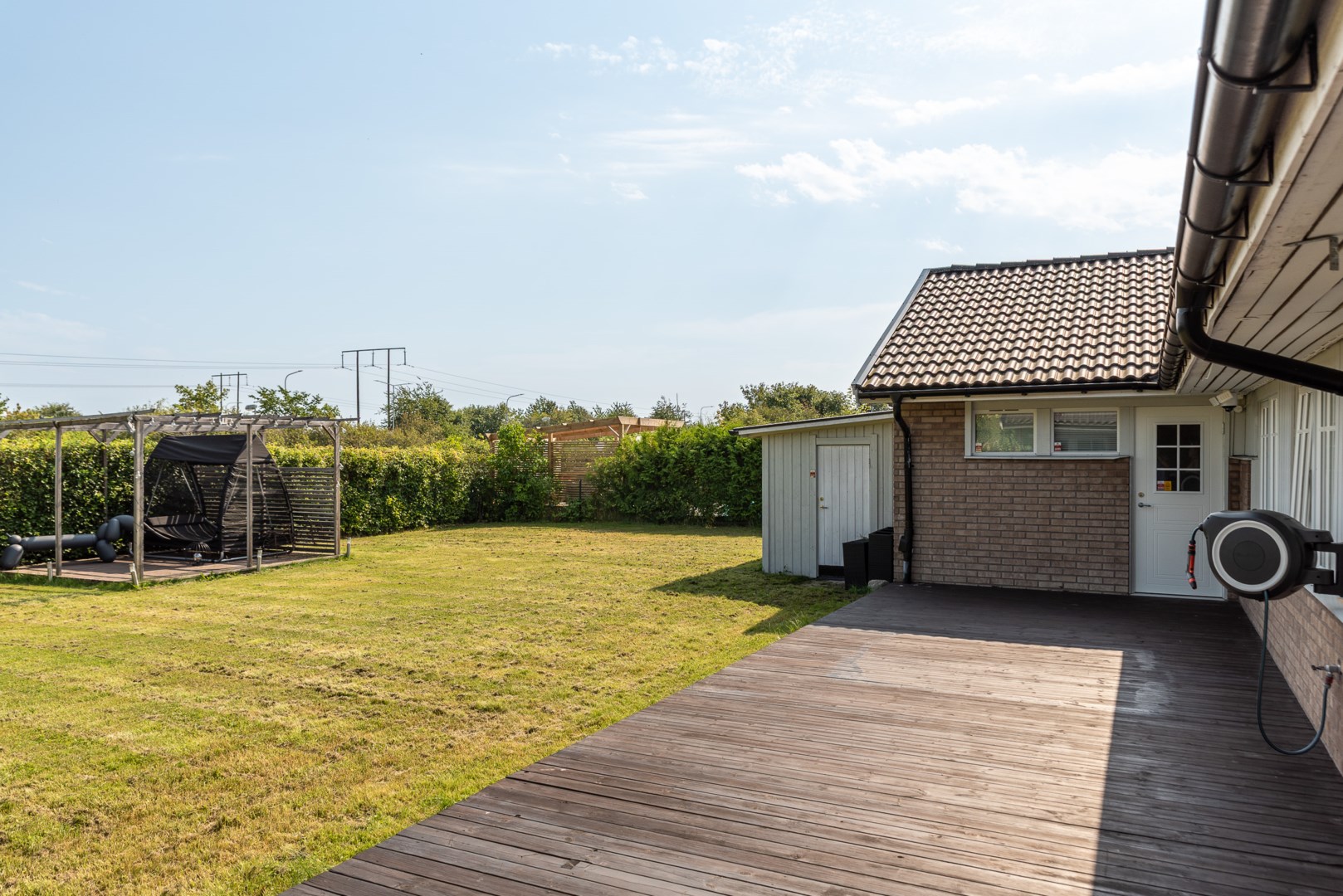 Bostadsbild från Ullgarnsvägen 10, Till salu i Skälby, Västerås