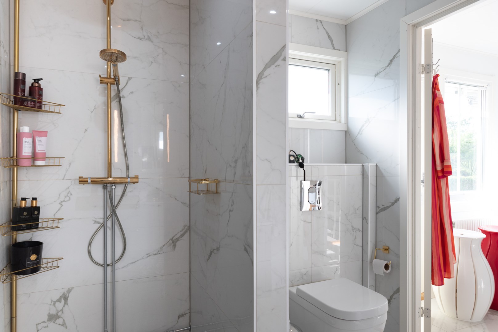 Bostadsbild från Ullgarnsvägen 10, Till salu i Skälby, Västerås