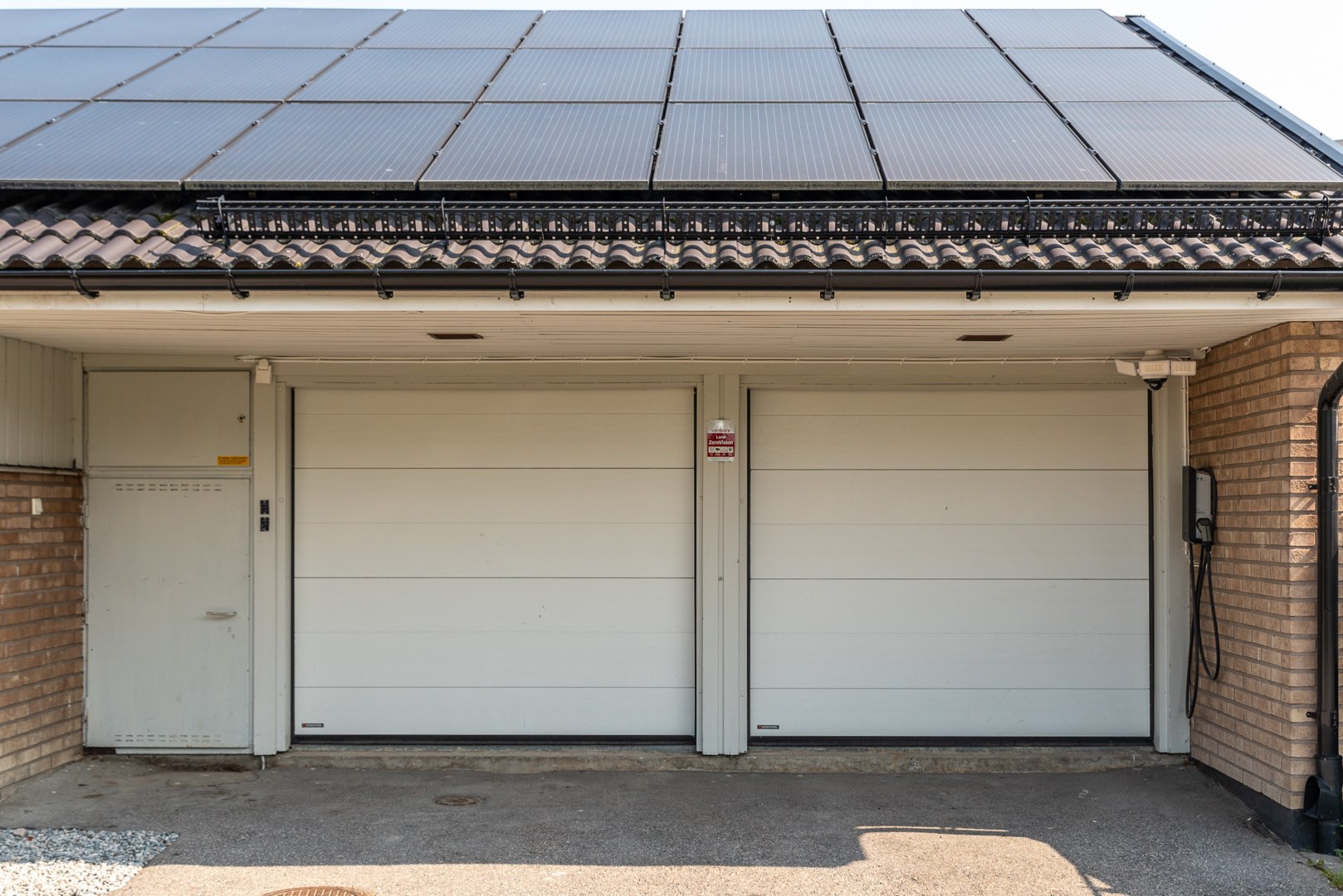 Bostadsbild från Ullgarnsvägen 10, Till salu i Skälby, Västerås