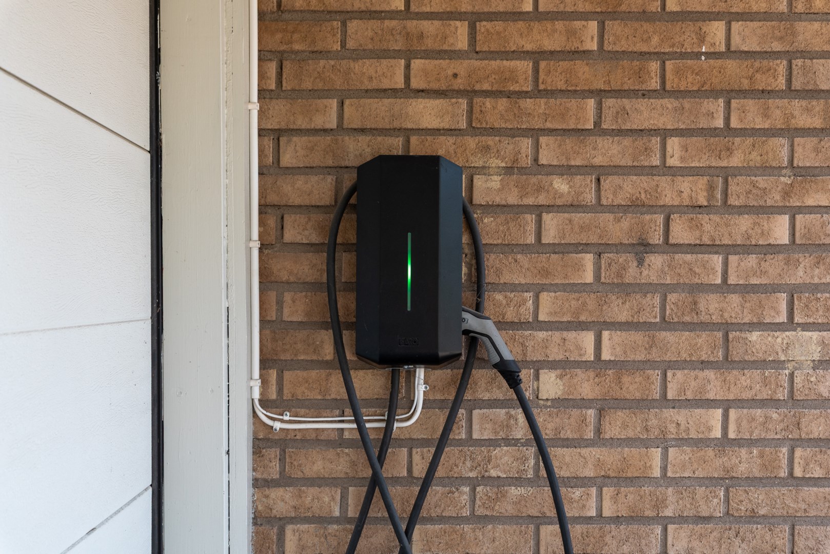 Bostadsbild från Ullgarnsvägen 10, Till salu i Skälby, Västerås