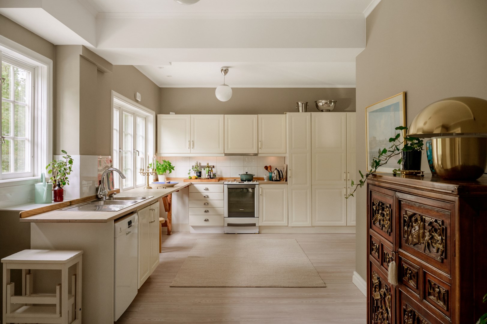 Bostadsbild från Vikingshillsvägen 7, Såld i Kummelnäs, Nacka