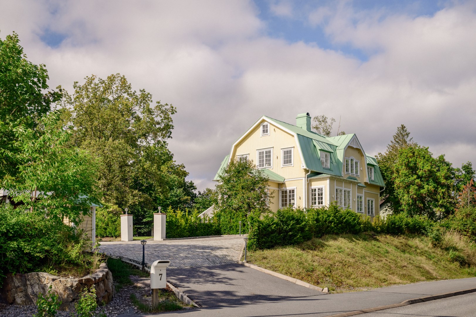 Bostadsbild från Vikingshillsvägen 7, Såld i Kummelnäs, Nacka