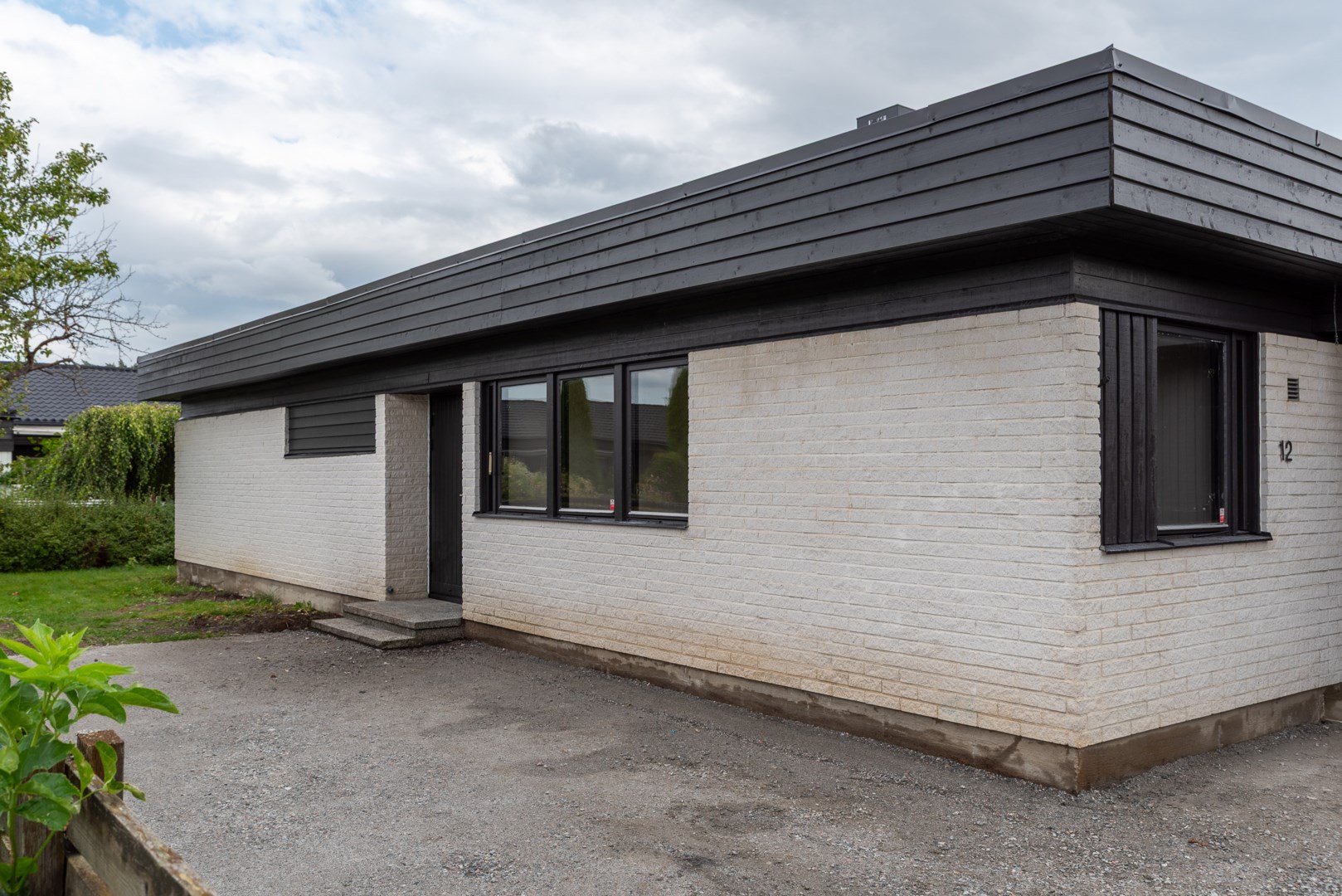 Bostadsbild från Bandygatan 12, Såld i Rönnby, Västerås