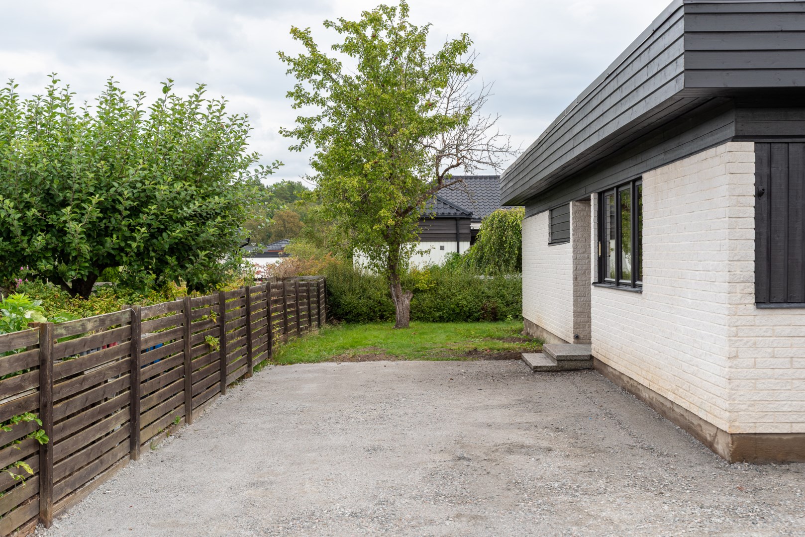 Bostadsbild från Bandygatan 12, Såld i Rönnby, Västerås