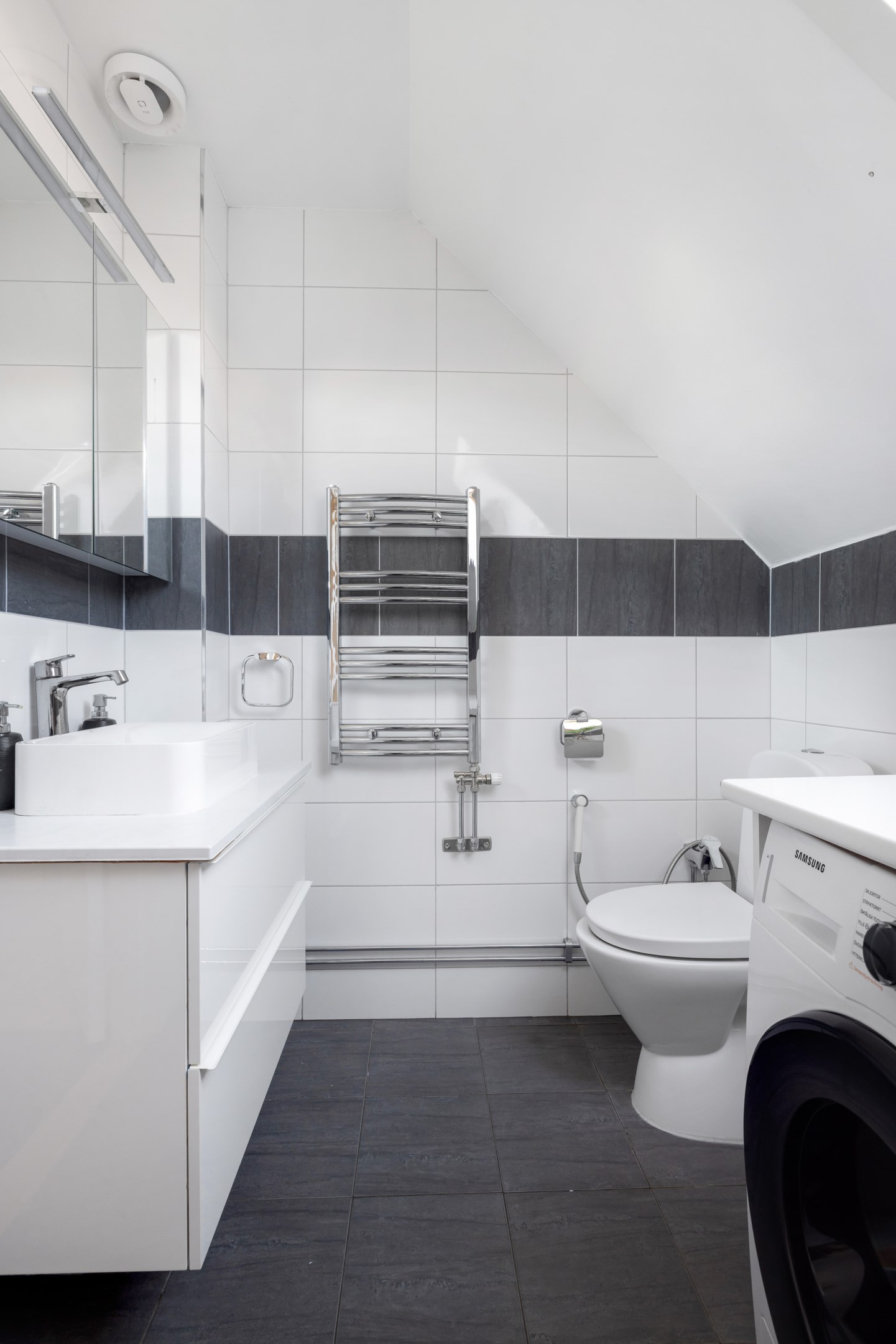 Bostadsbild från Hagelgränd 3, Såld i Norby, Uppsala