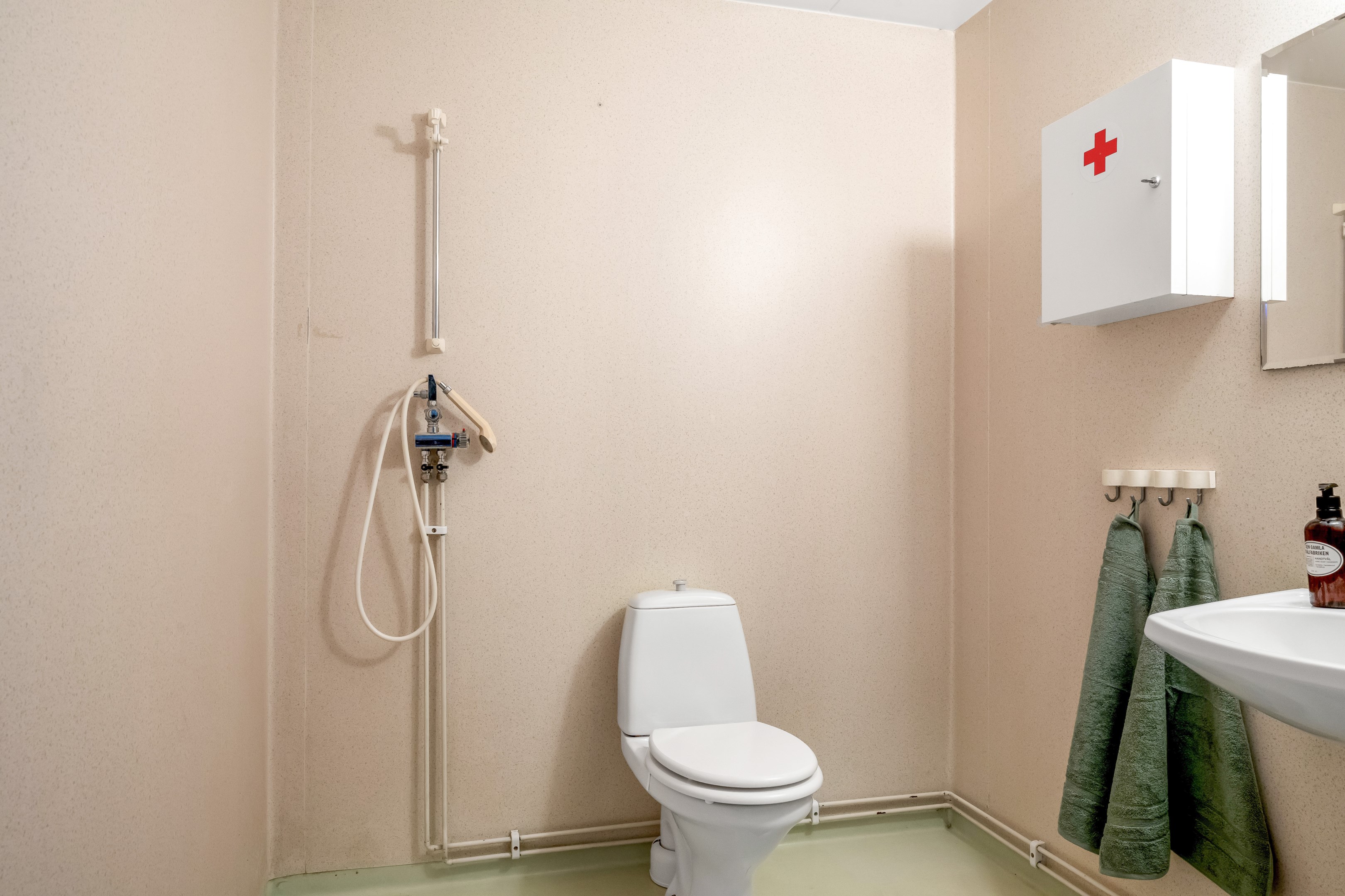 Bostadsbild från Hollandsresan 128, Såld i Sävja, Uppsala