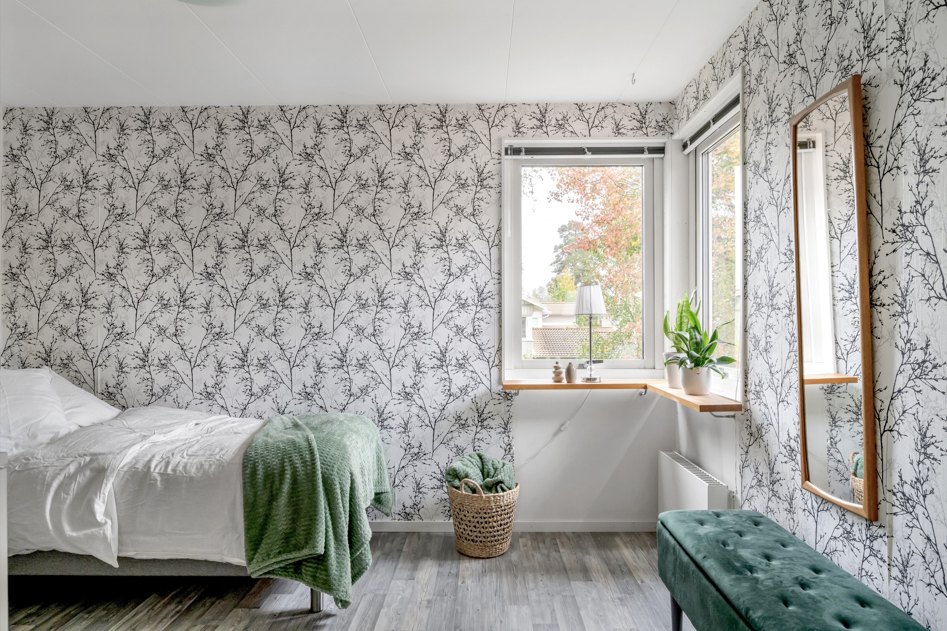 Bostadsbild från Hollandsresan 128, Såld i Sävja, Uppsala