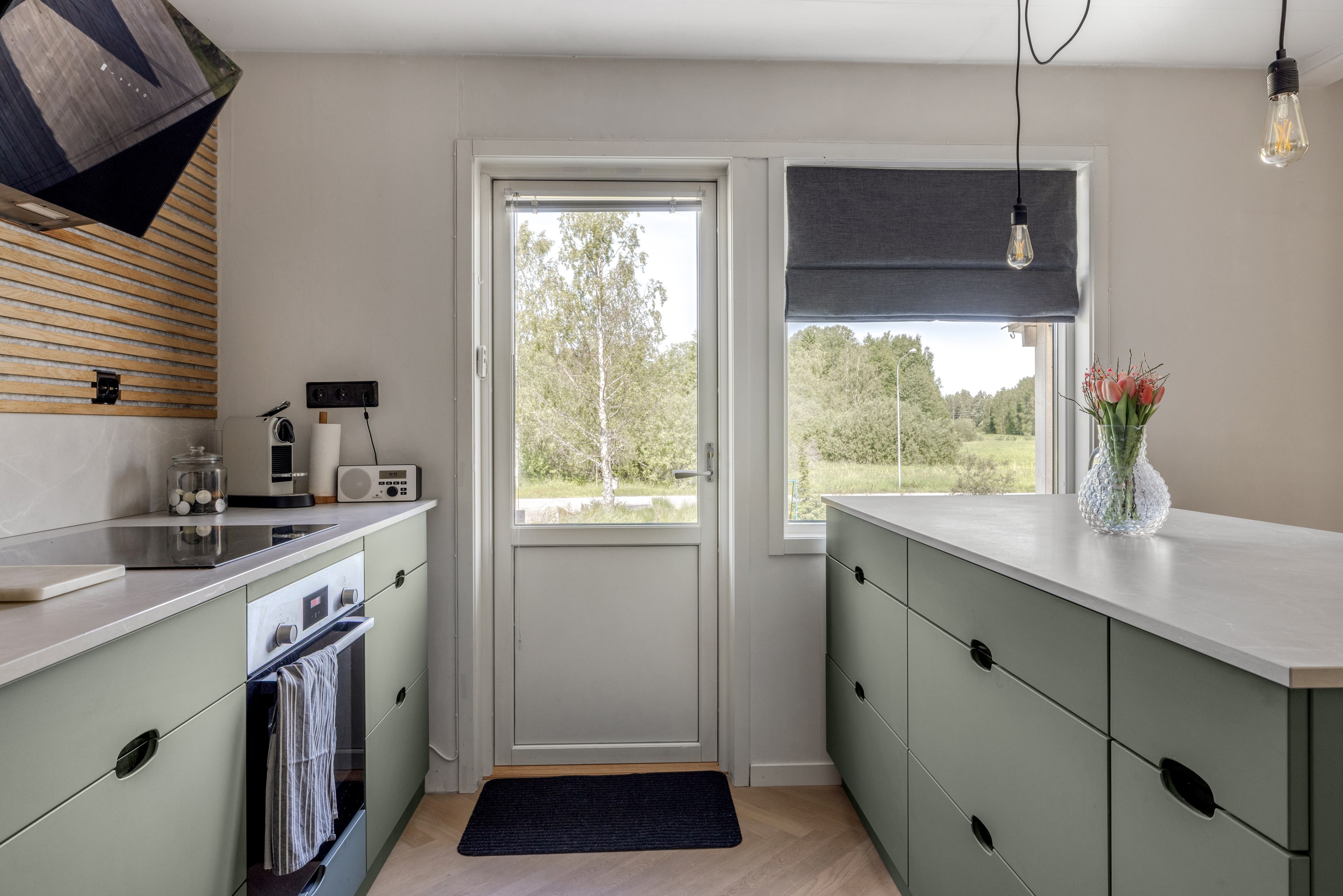 Bostadsbild från Blomstervägen 11, Till salu i Östhammar, Östhammar