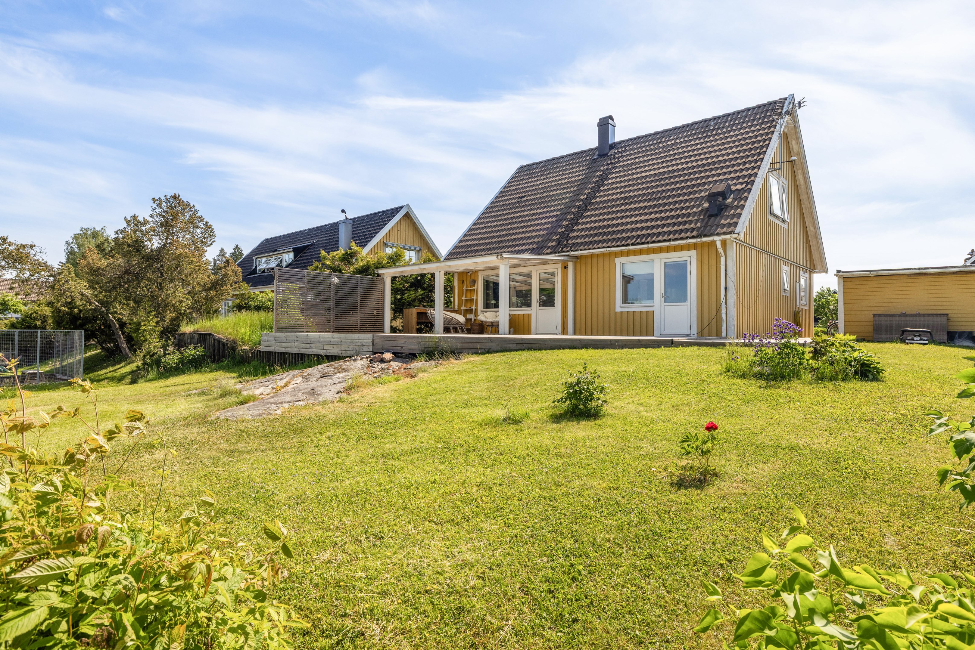 Bostadsbild från Blomstervägen 11, Till salu i Östhammar, Östhammar