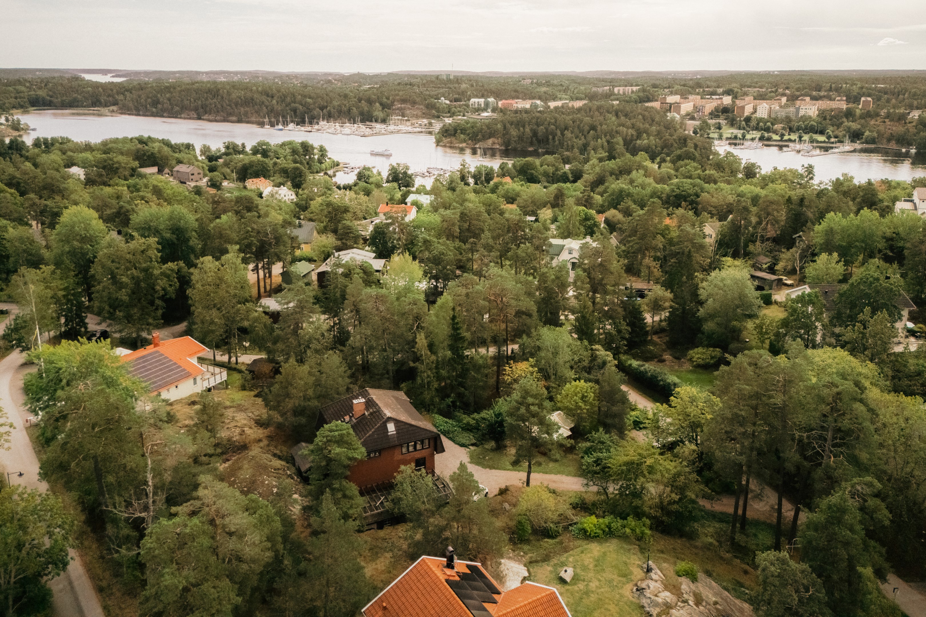 Bostadsbild från Hjärtats väg 5, Till salu i Södra Lännersta, Nacka