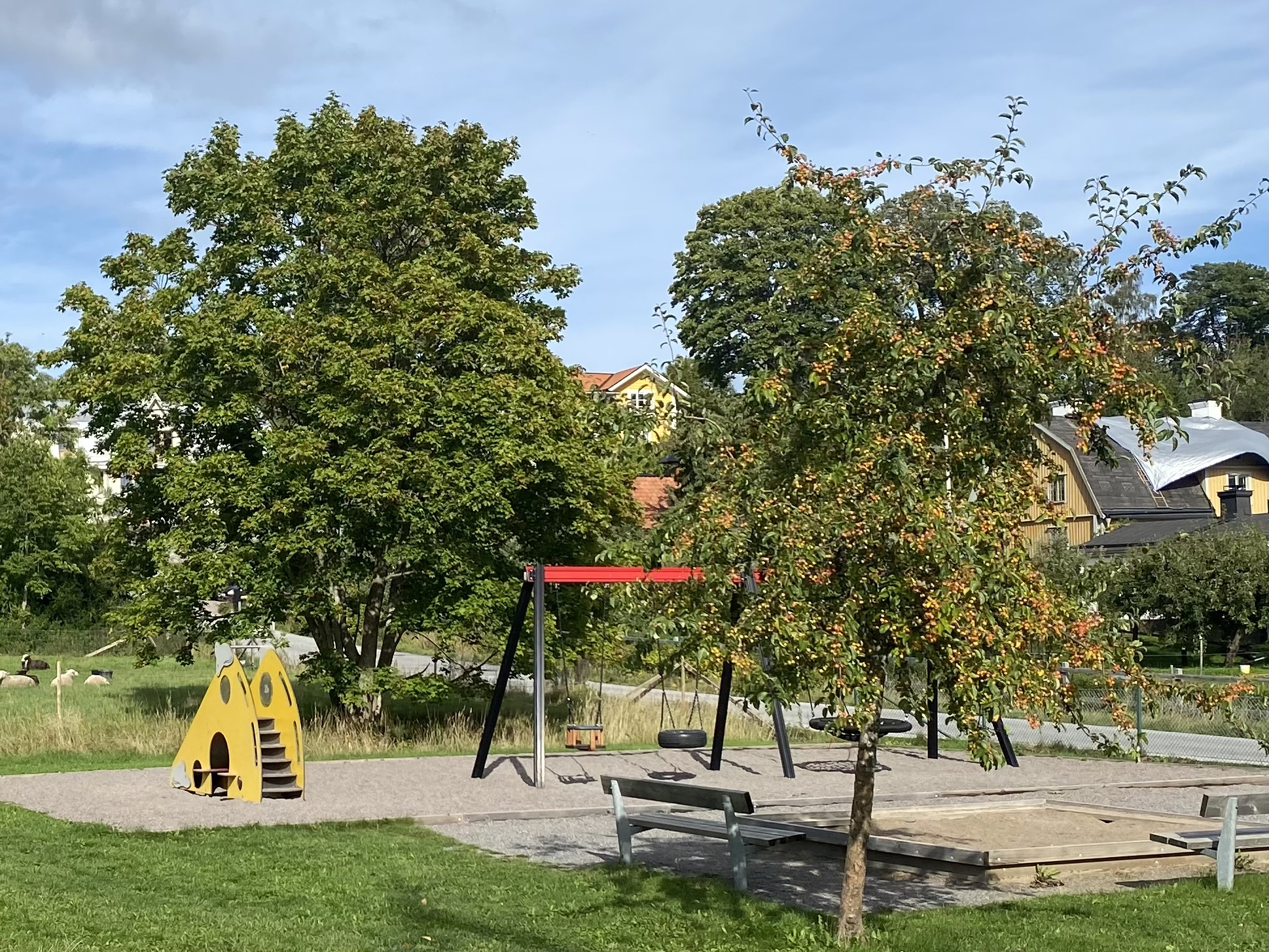 Bostadsbild från Hjärtats väg 5, Till salu i Södra Lännersta, Nacka
