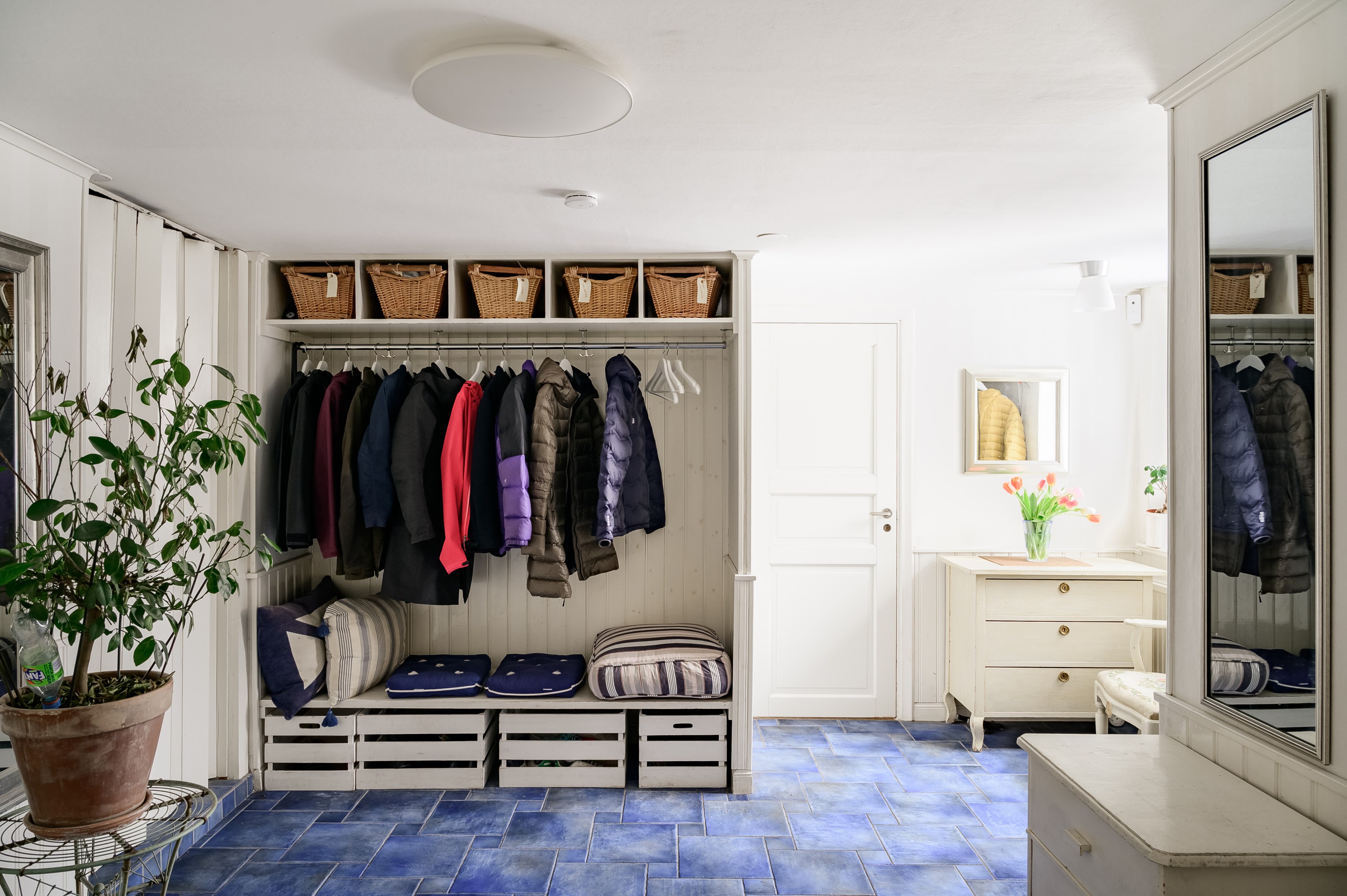 Bostadsbild från Hjärtats väg 5, Till salu i Södra Lännersta, Nacka
