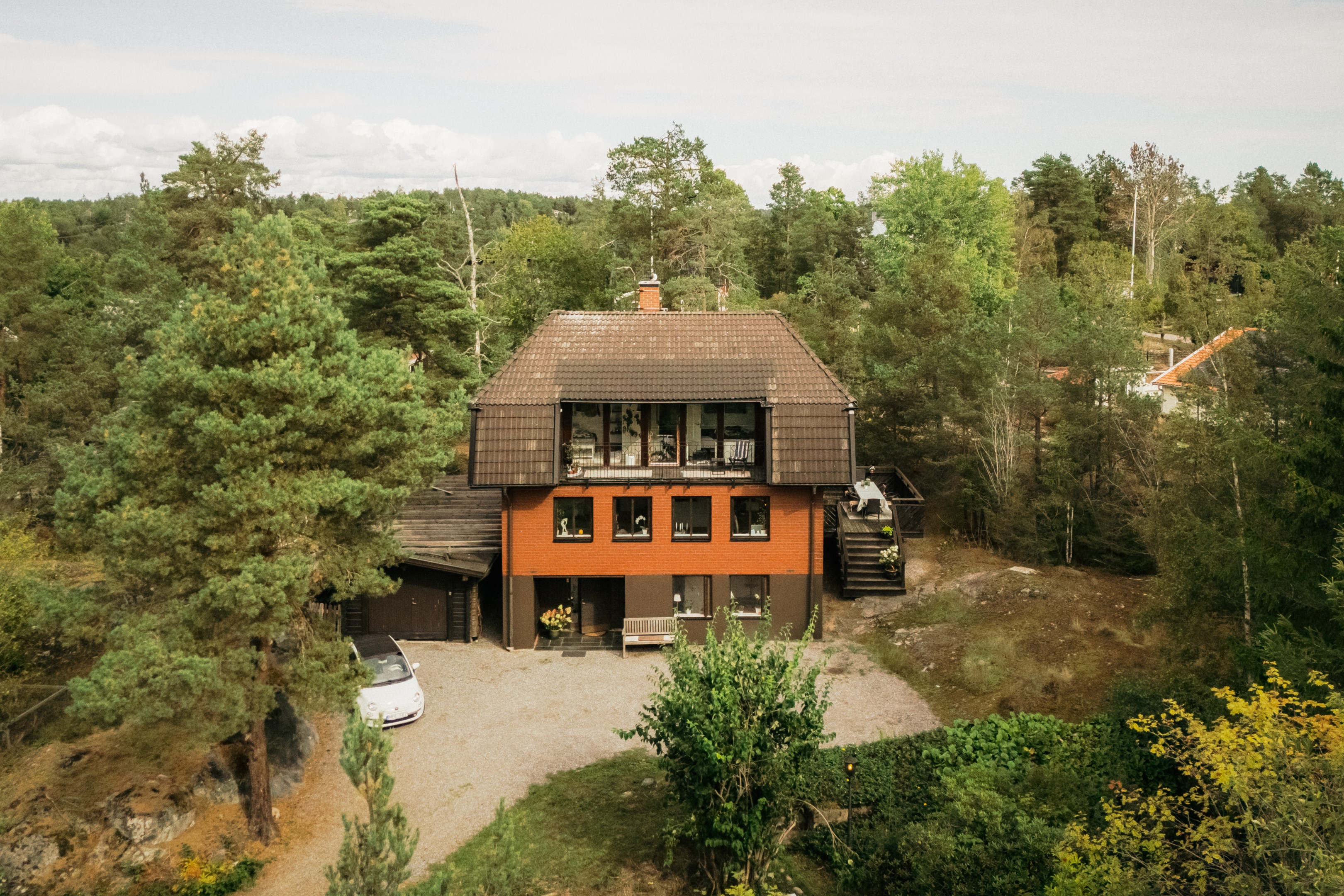 Bostadsbild från Hjärtats väg 5, Till salu i Södra Lännersta, Nacka