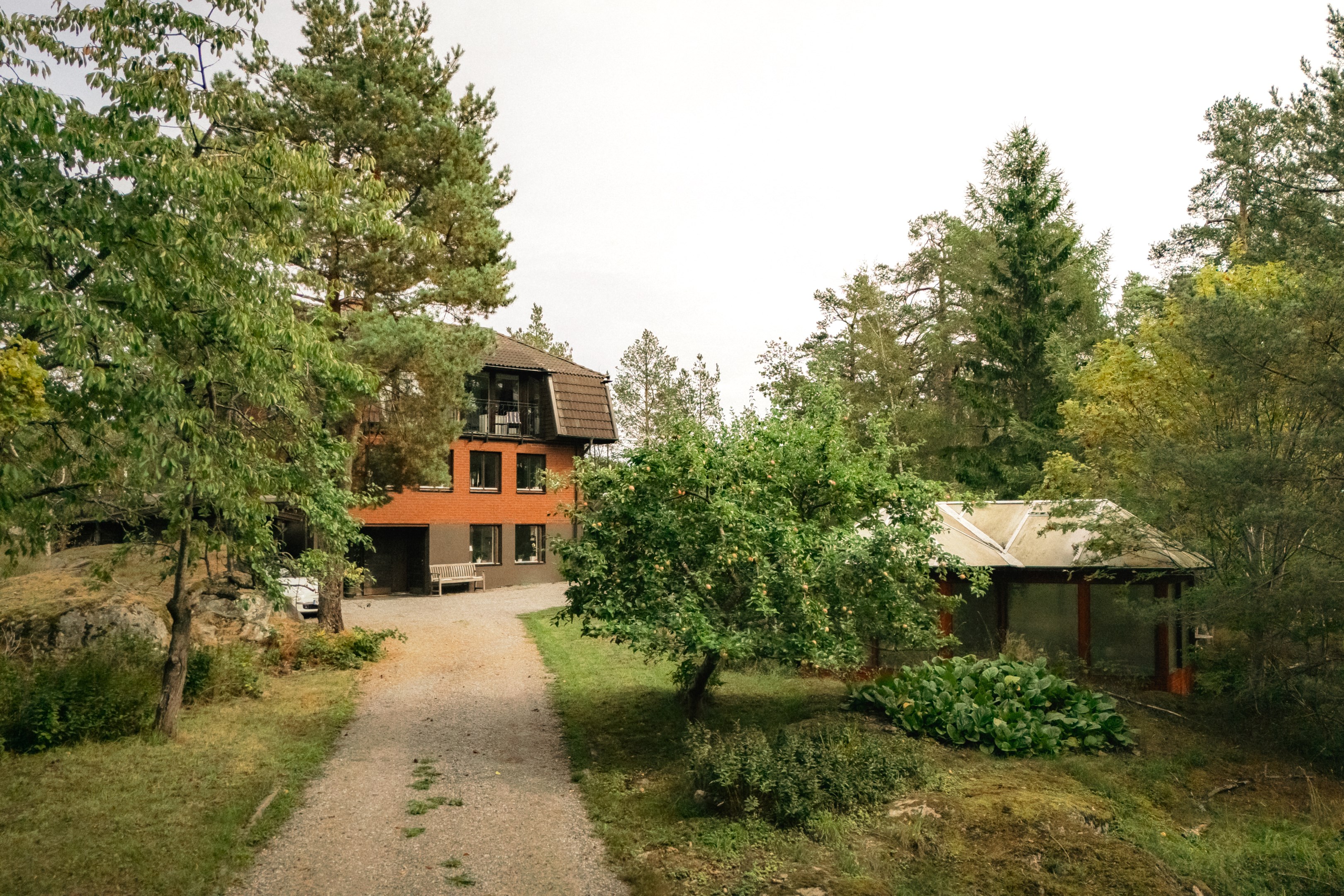 Bostadsbild från Hjärtats väg 5, Till salu i Södra Lännersta, Nacka