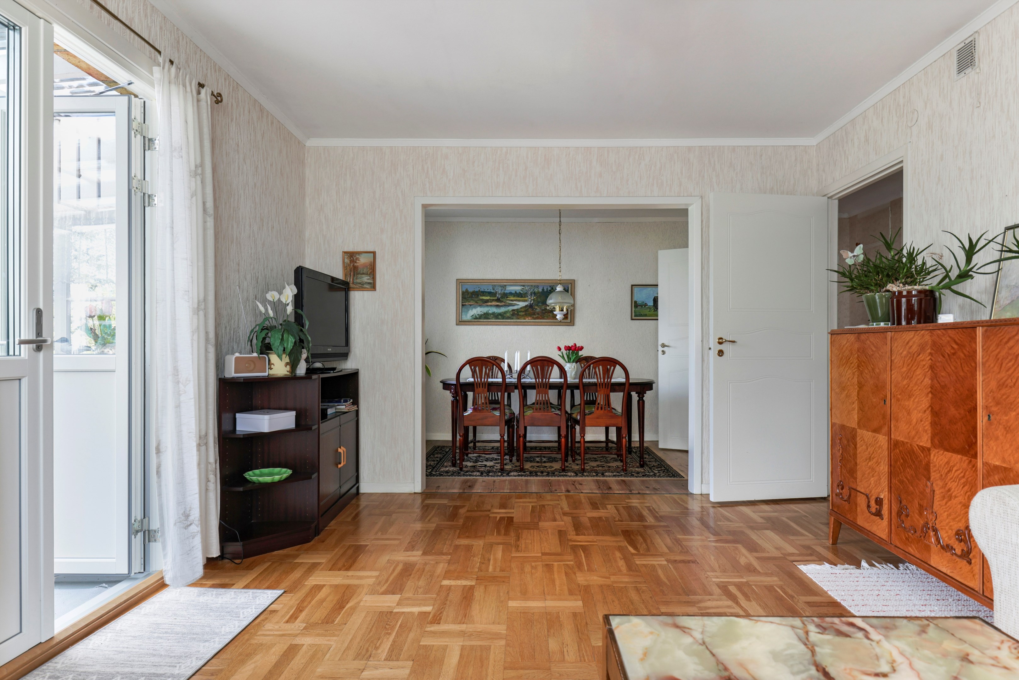 Bostadsbild från Klintvägen 6, Till salu i Herräng, Norrtälje