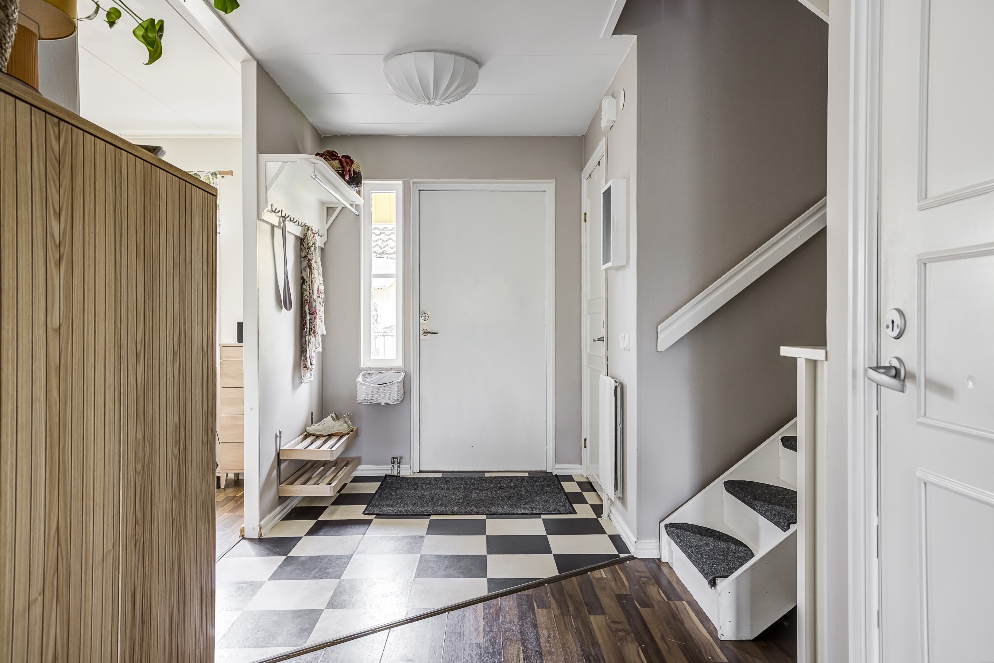 Bostadsbild från Rotfruktsgatan 16, Såld i Årsta, Uppsala