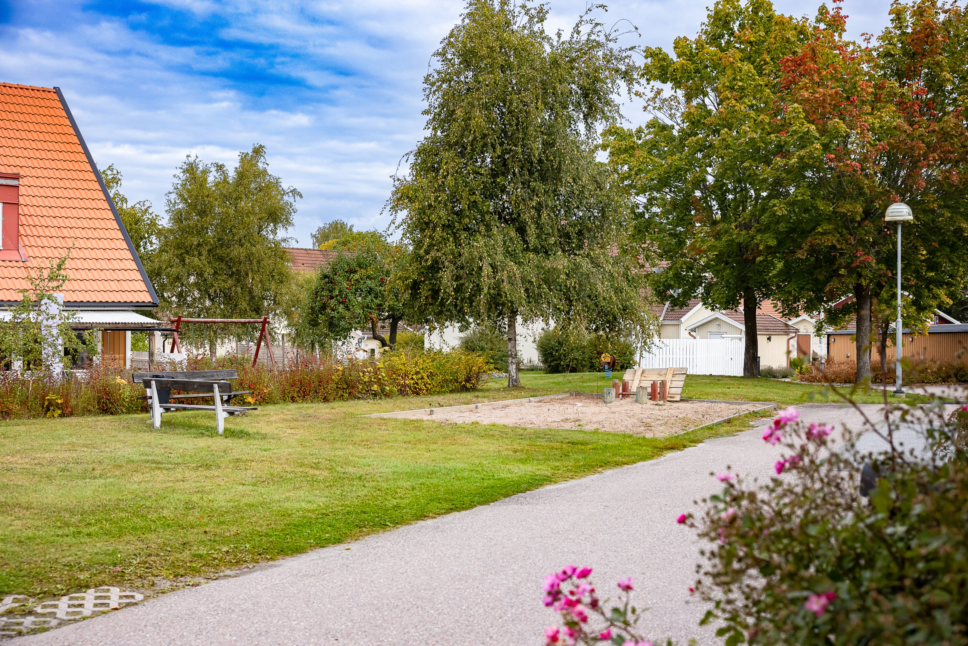 Bostadsbild från Rotfruktsgatan 16, Såld i Årsta, Uppsala