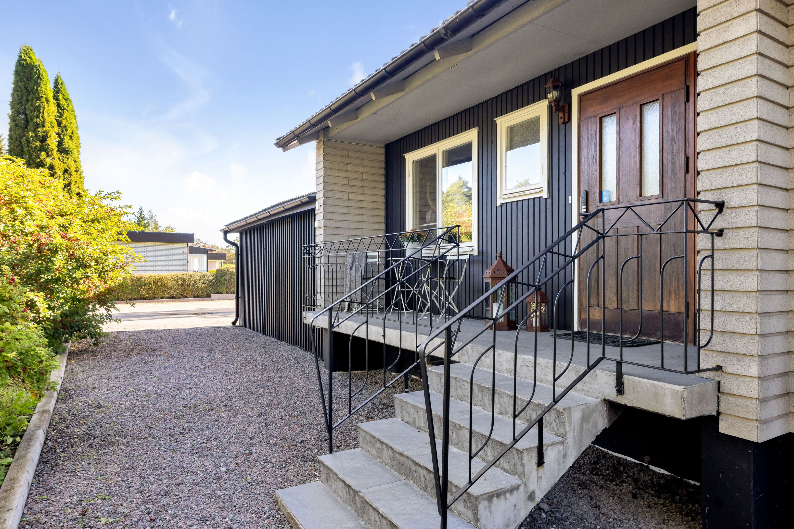 Bostadsbild från Enbärsgränd 11, Till salu i Björklinge, Uppsala