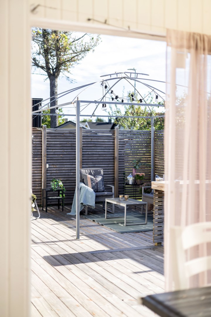 Bostadsbild från Enbärsgränd 11, Till salu i Björklinge, Uppsala