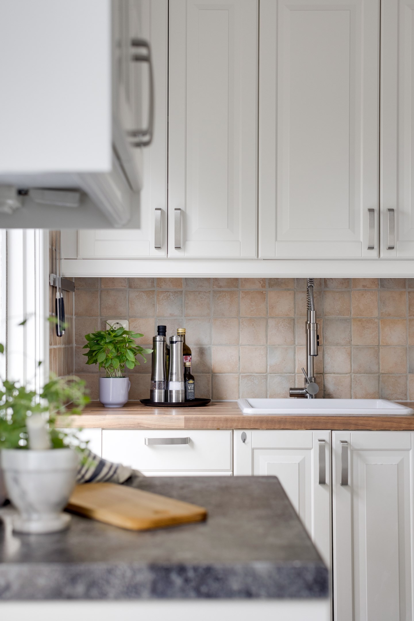 Bostadsbild från Enbärsgränd 11, Till salu i Björklinge, Uppsala