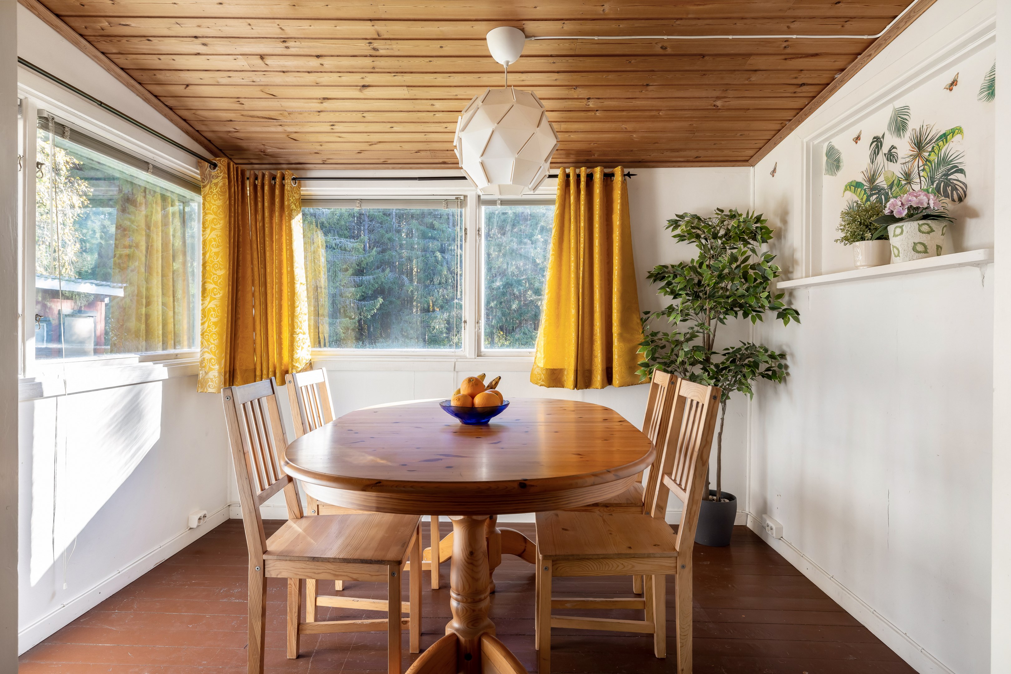 Bostadsbild från Gula vägen 14, Kommande i Björklinge, Uppsala