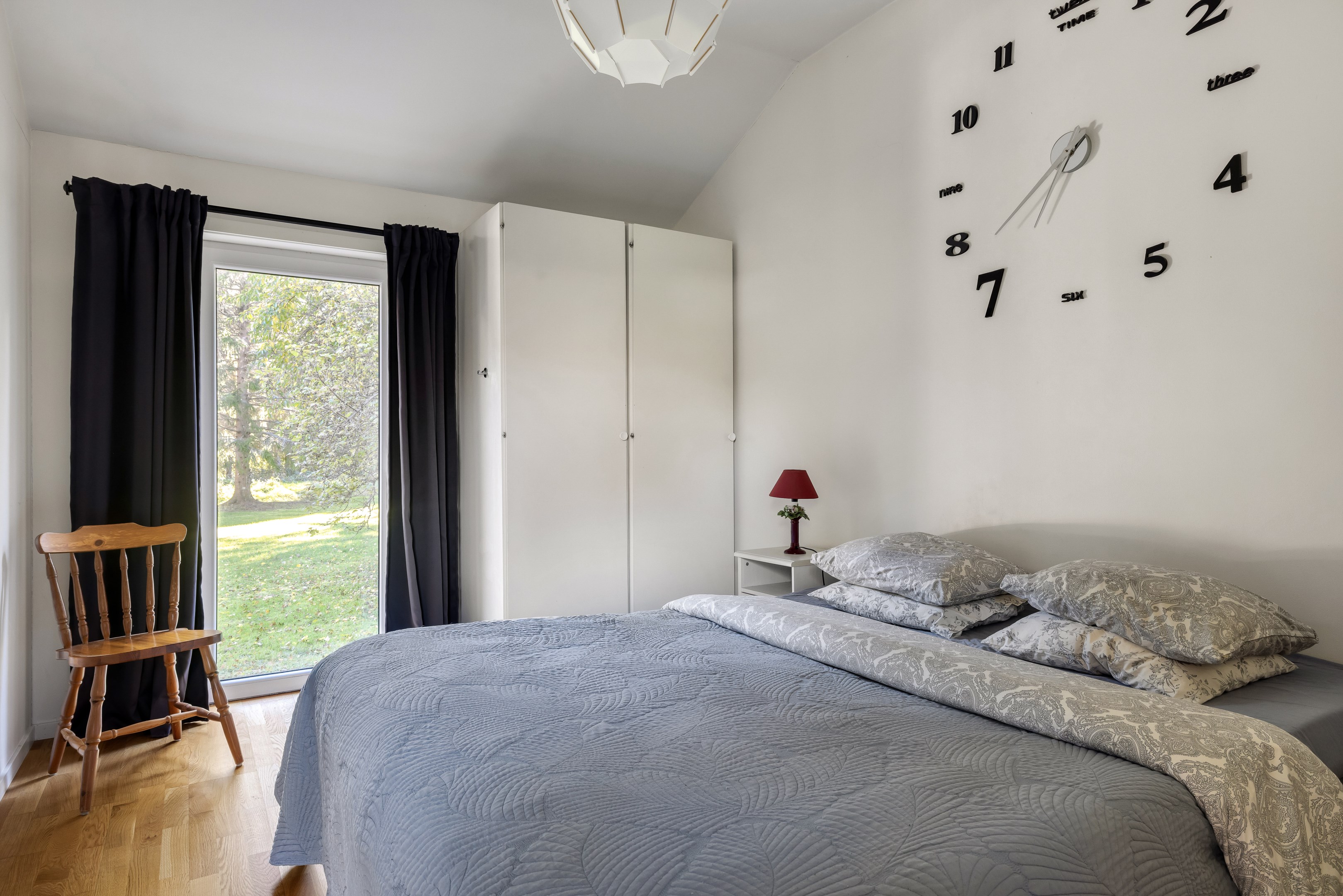 Bostadsbild från Gula vägen 14, Kommande i Björklinge, Uppsala