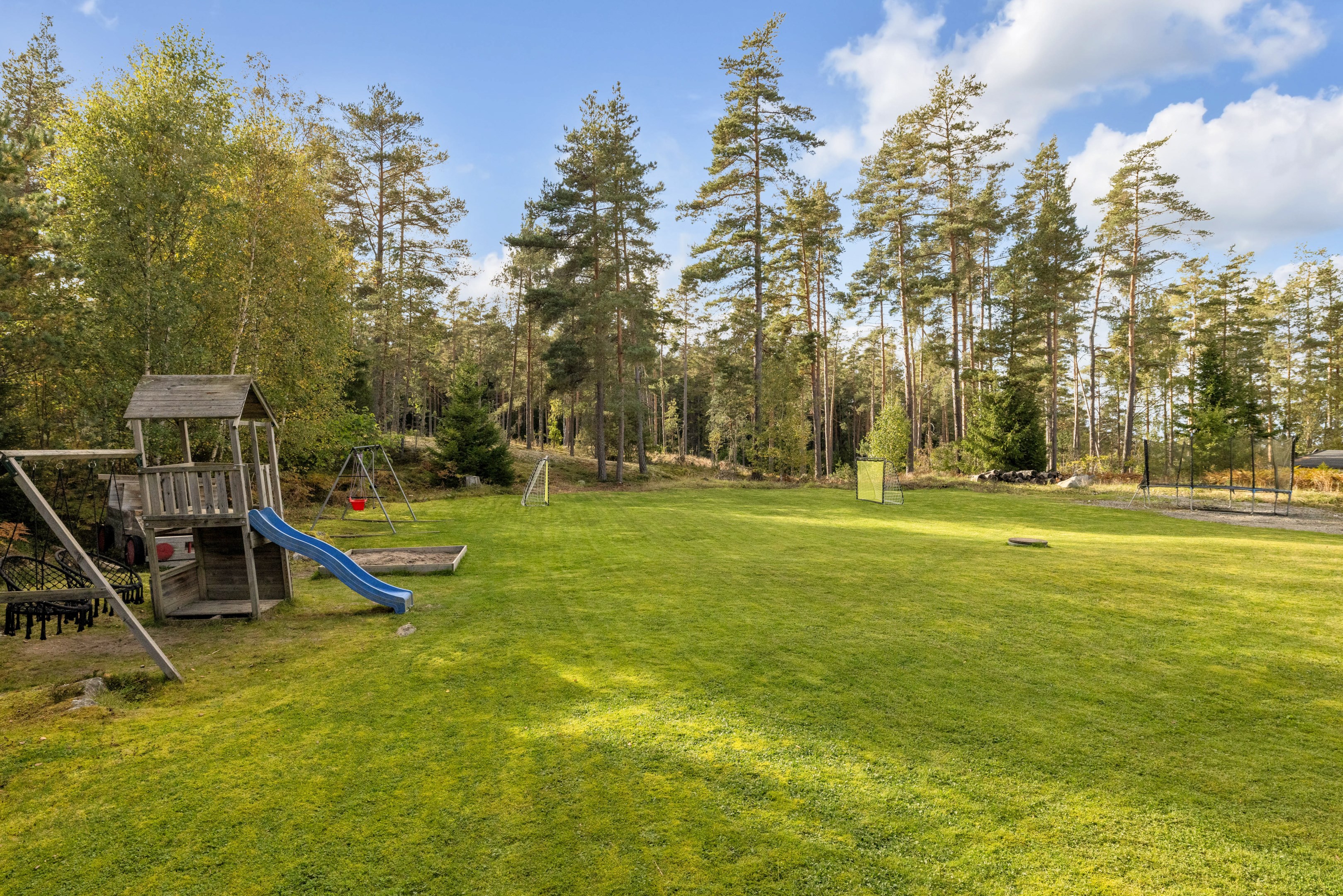 Bostadsbild från Hjälsta Grantorp 5, Såld i Örsundsbro, Enköping