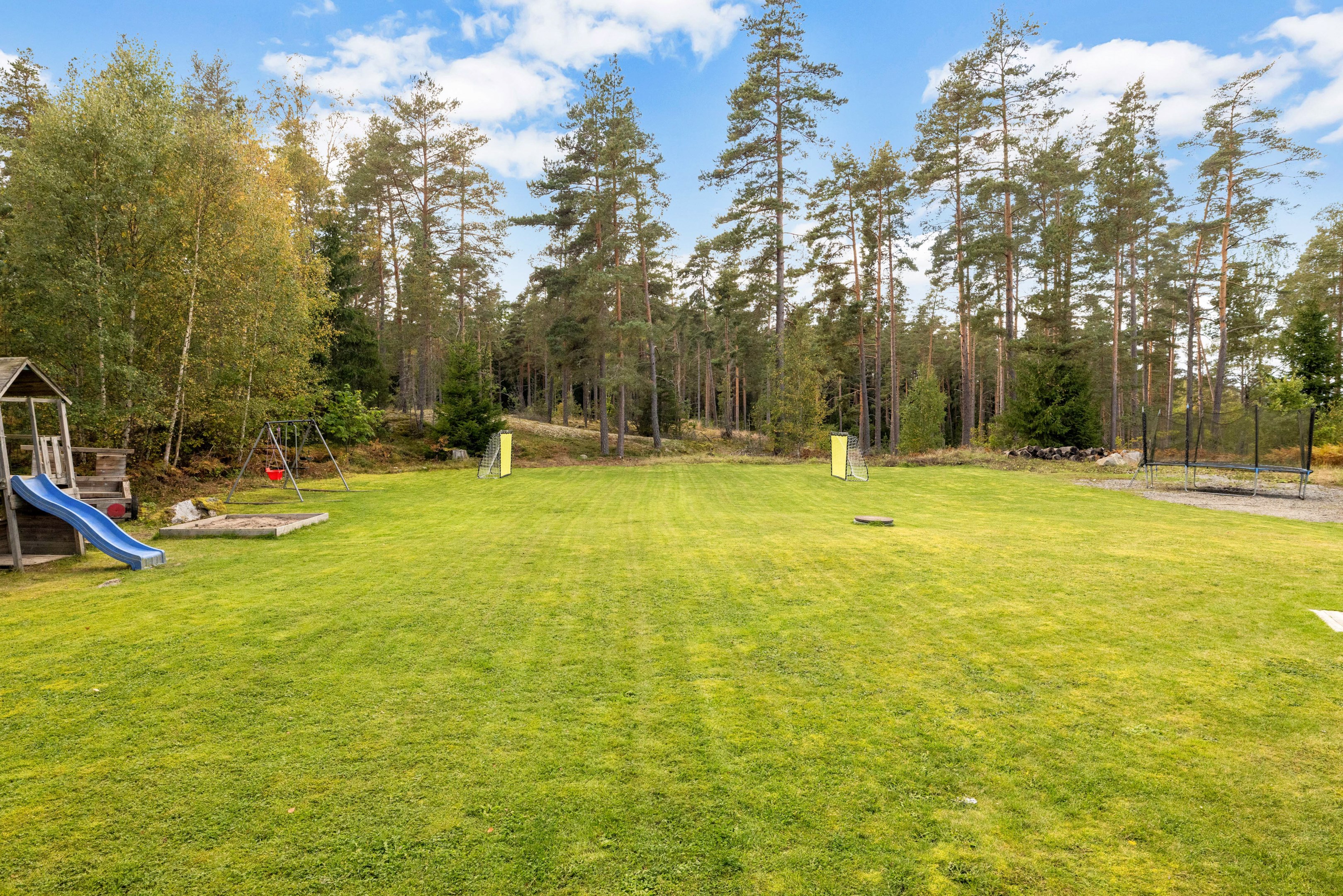 Bostadsbild från Hjälsta Grantorp 5, Såld i Örsundsbro, Enköping