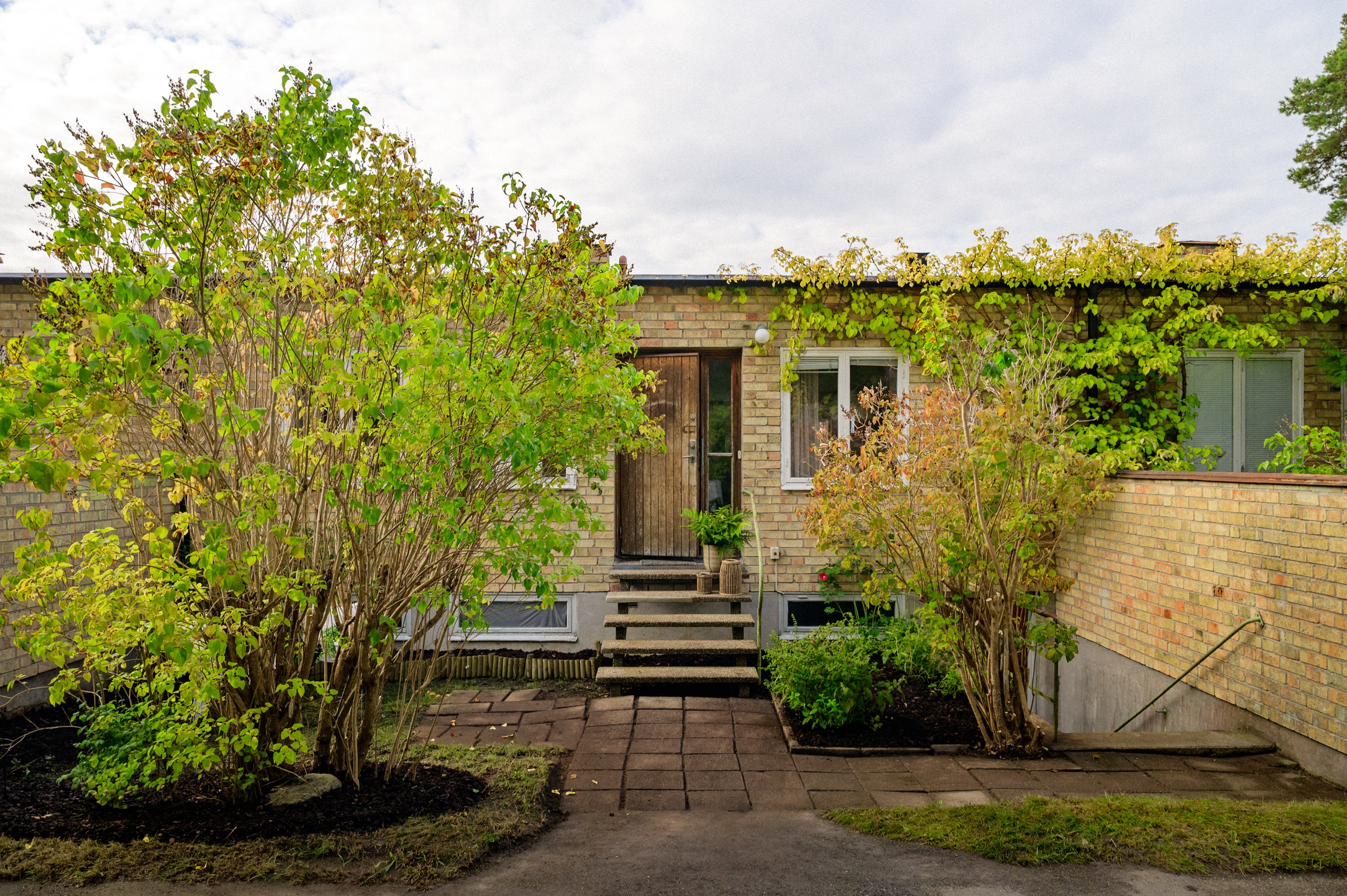 Bostadsbild från Bäckstigen 6, Såld i Gustavsberg - Lugnet/Björnkärret, Värmdö