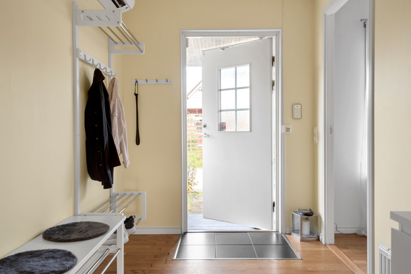 Bostadsbild från Gryningsvägen 49, Såld i Storvreta, Uppsala