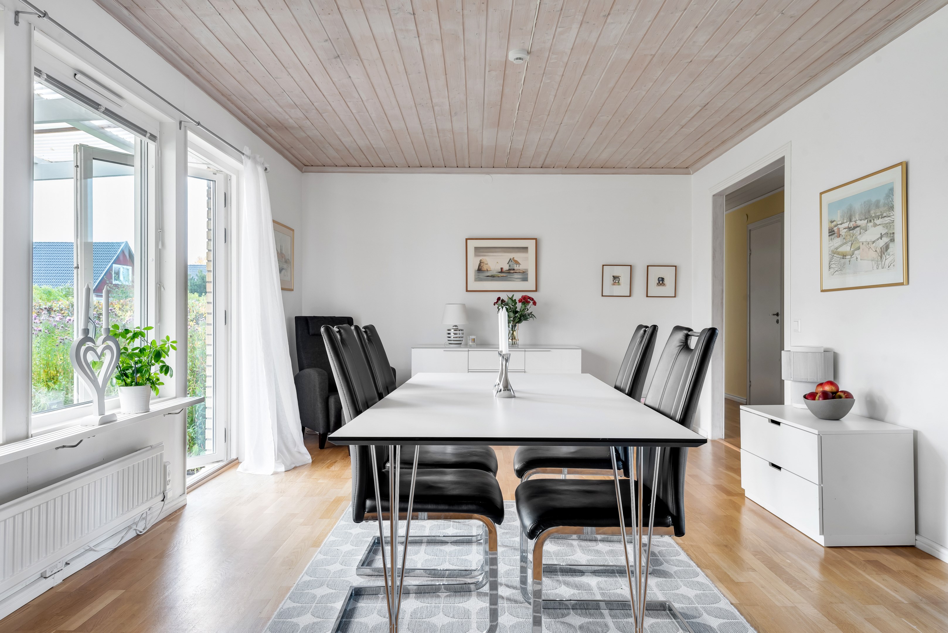 Bostadsbild från Gryningsvägen 49, Såld i Storvreta, Uppsala