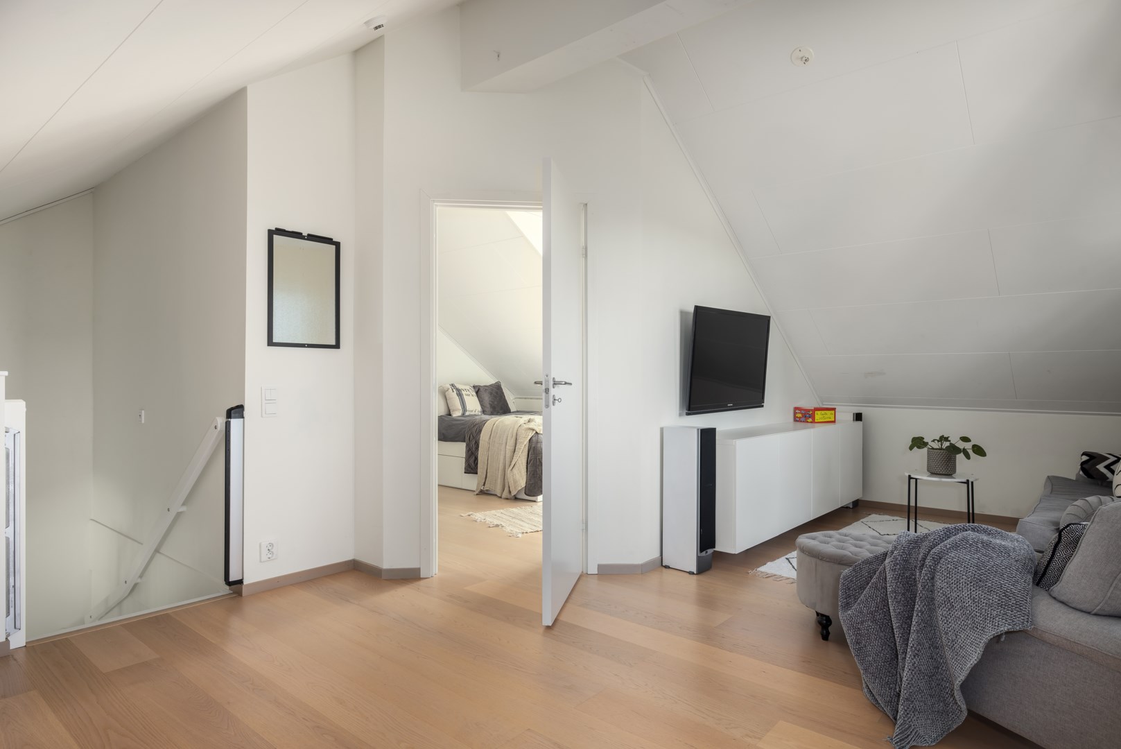 Bostadsbild från Godtemplarvägen 19, Såld i Tollare, Nacka