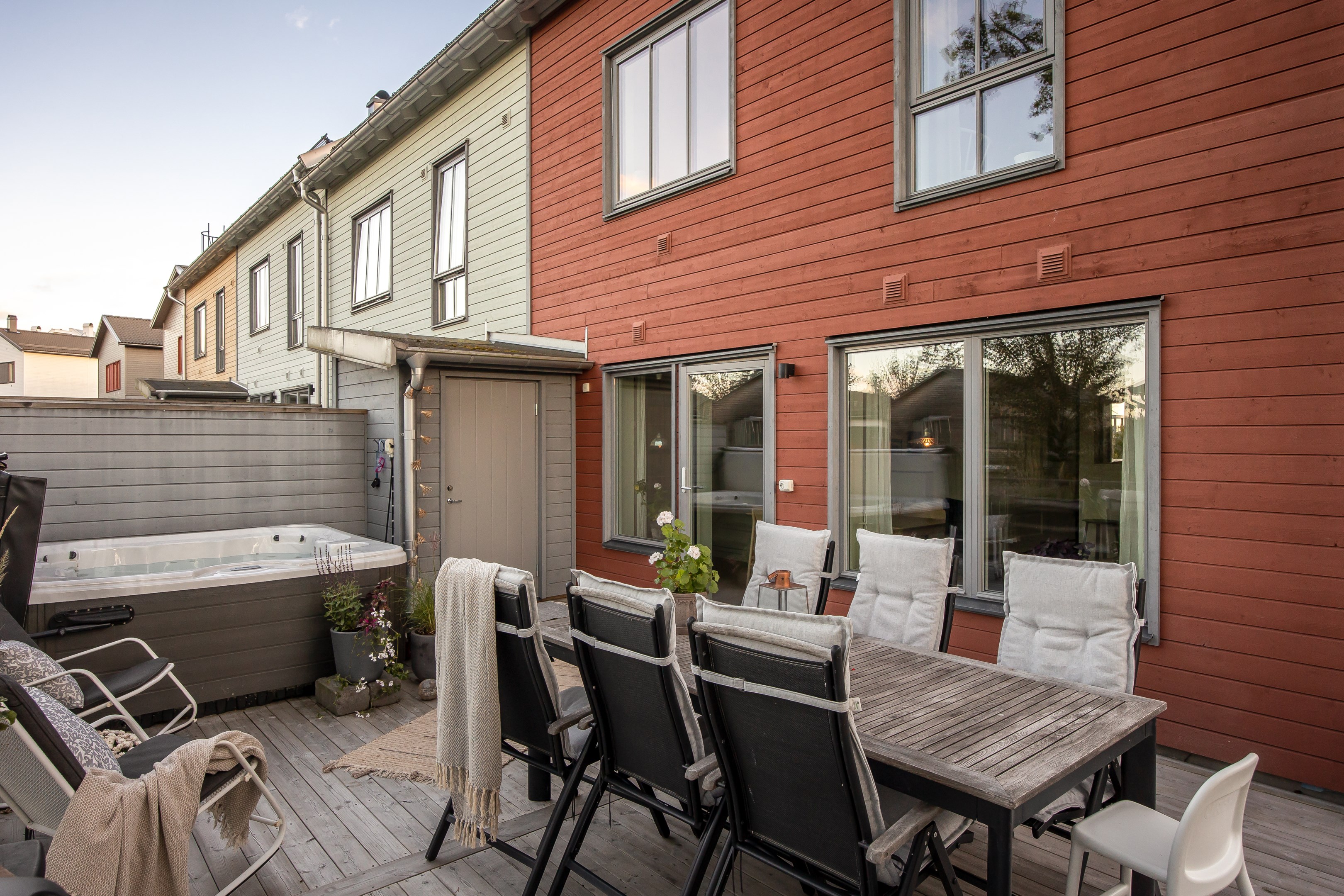 Bostadsbild från Godtemplarvägen 19, Såld i Tollare, Nacka