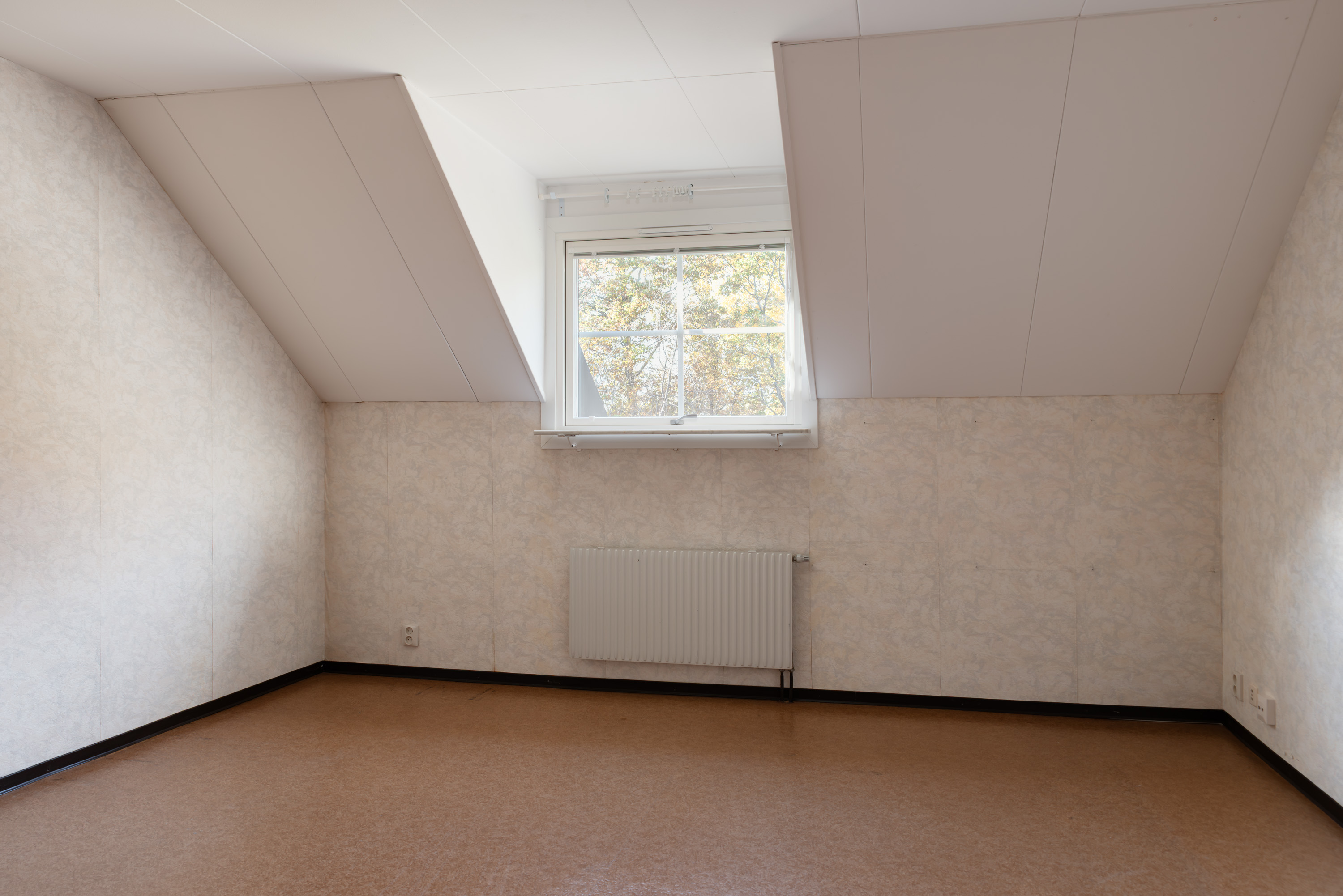 Bostadsbild från Slagbjörnsgatan 28, Till salu i Gryta, Västerås