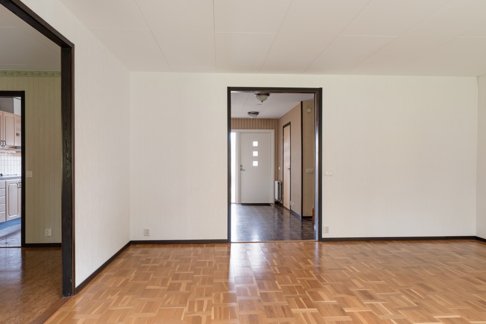 Bostadsbild från Slagbjörnsgatan 28, Till salu i Gryta, Västerås