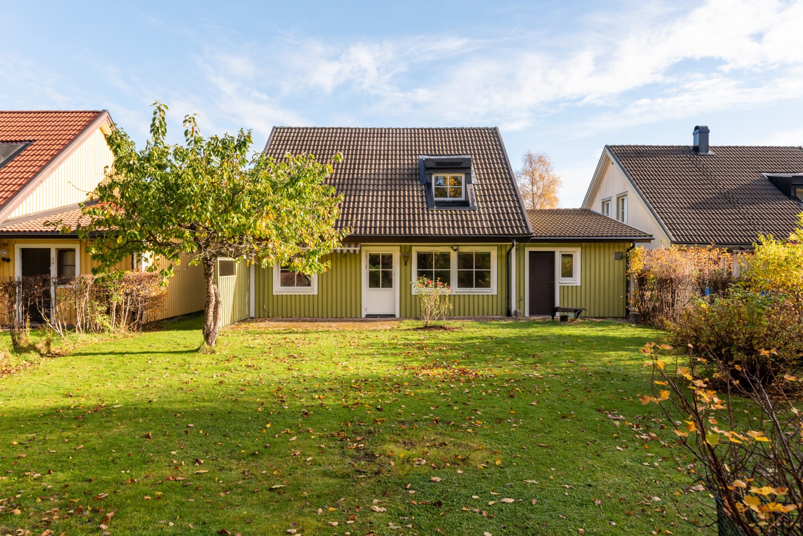 Bostadsbild från Slagbjörnsgatan 28, Till salu i Gryta, Västerås