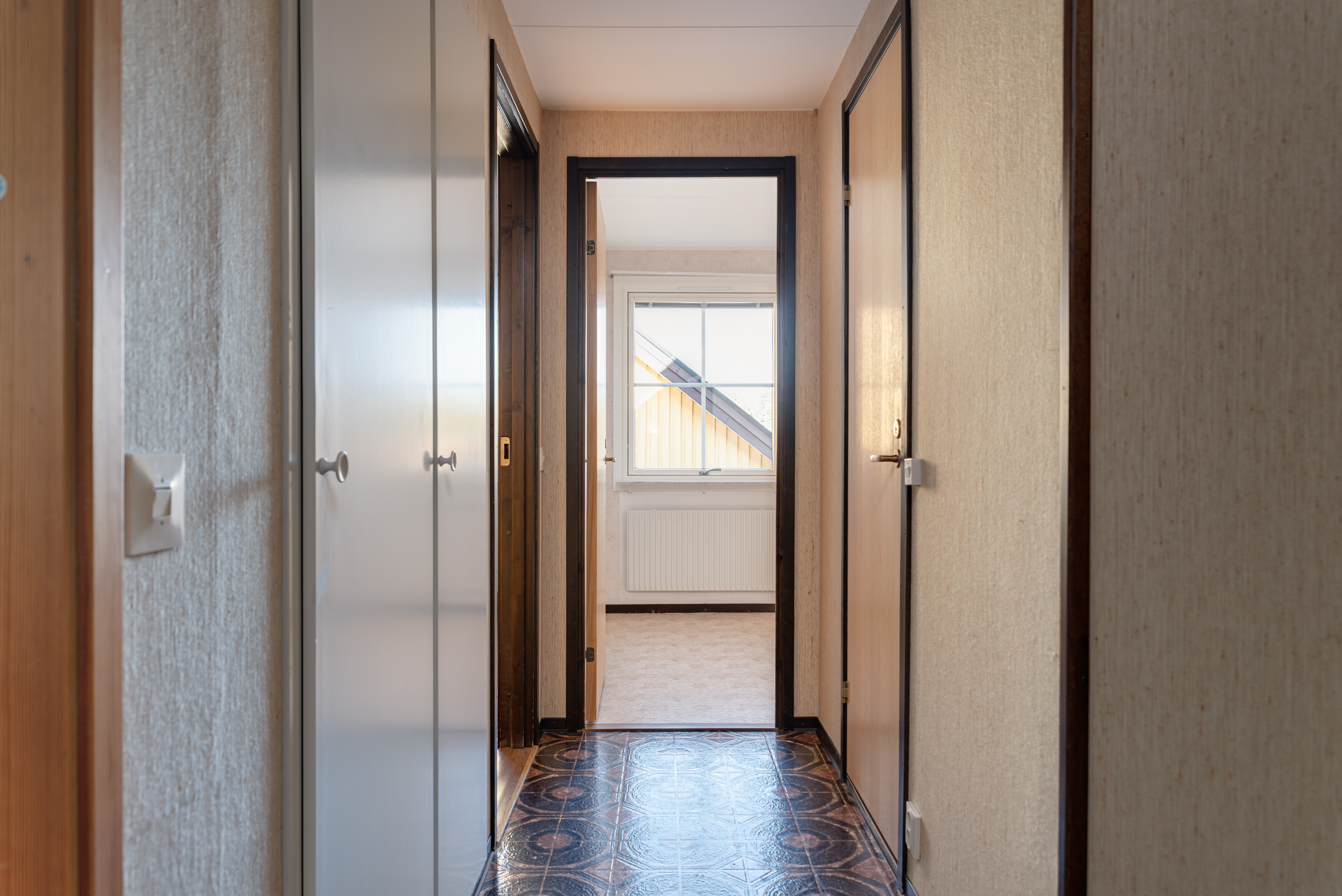 Bostadsbild från Slagbjörnsgatan 28, Till salu i Gryta, Västerås