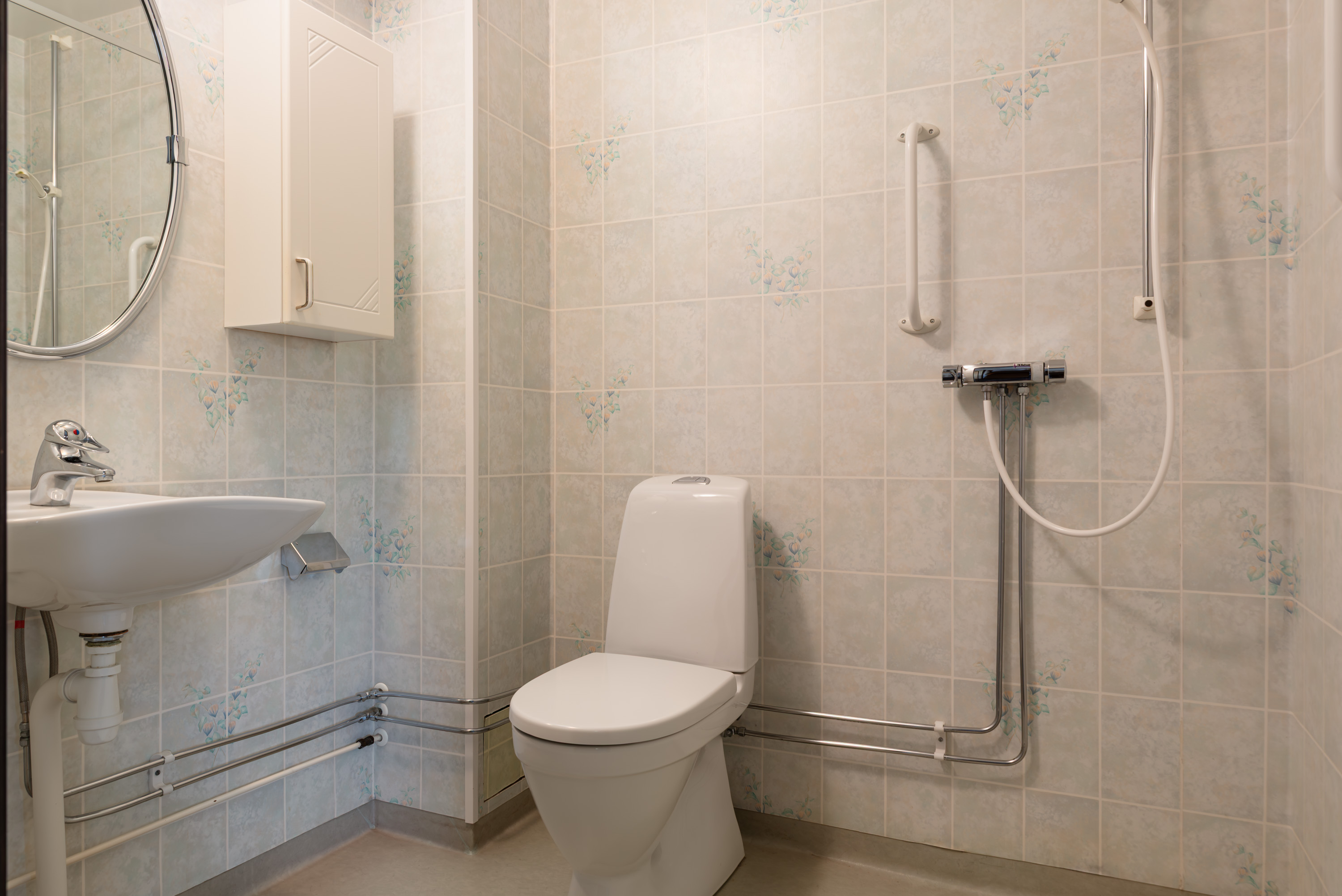 Bostadsbild från Slagbjörnsgatan 28, Till salu i Gryta, Västerås