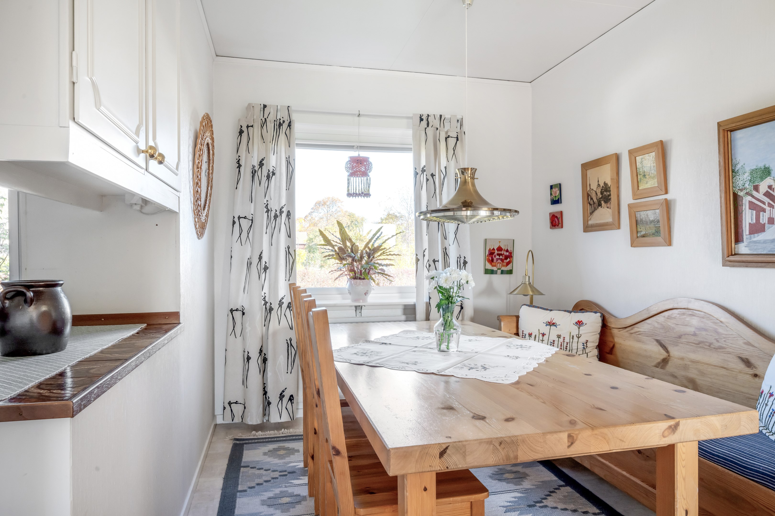 Bostadsbild från Ramstalundsvägen 8, Såld i Ramstalund, Uppsala