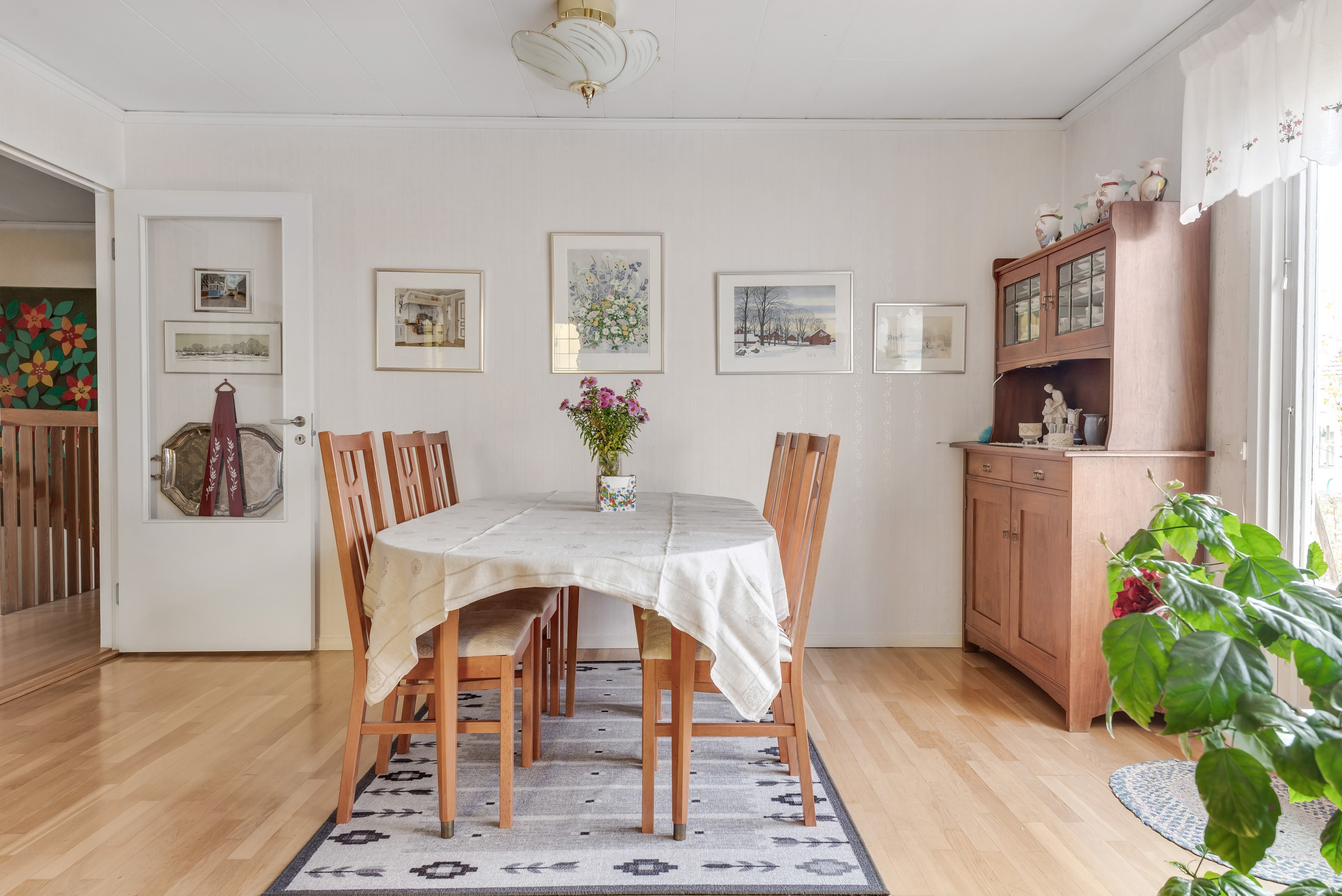 Bostadsbild från Lantmätarvägen 12, Kommande i Vänge, Uppsala