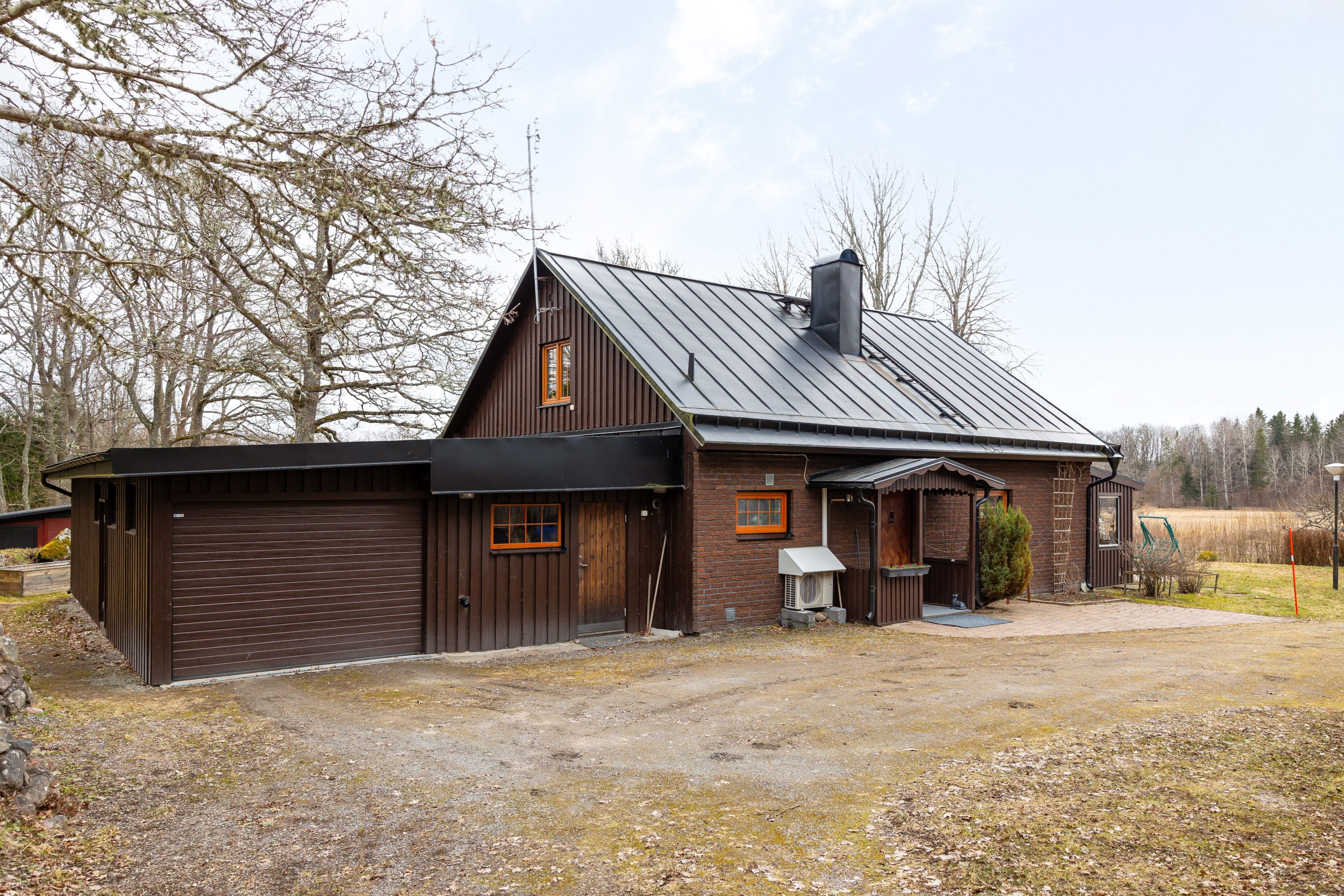 Bostadsbild från Smörkätten Haga 48, Till salu i Rasbo, Uppsala