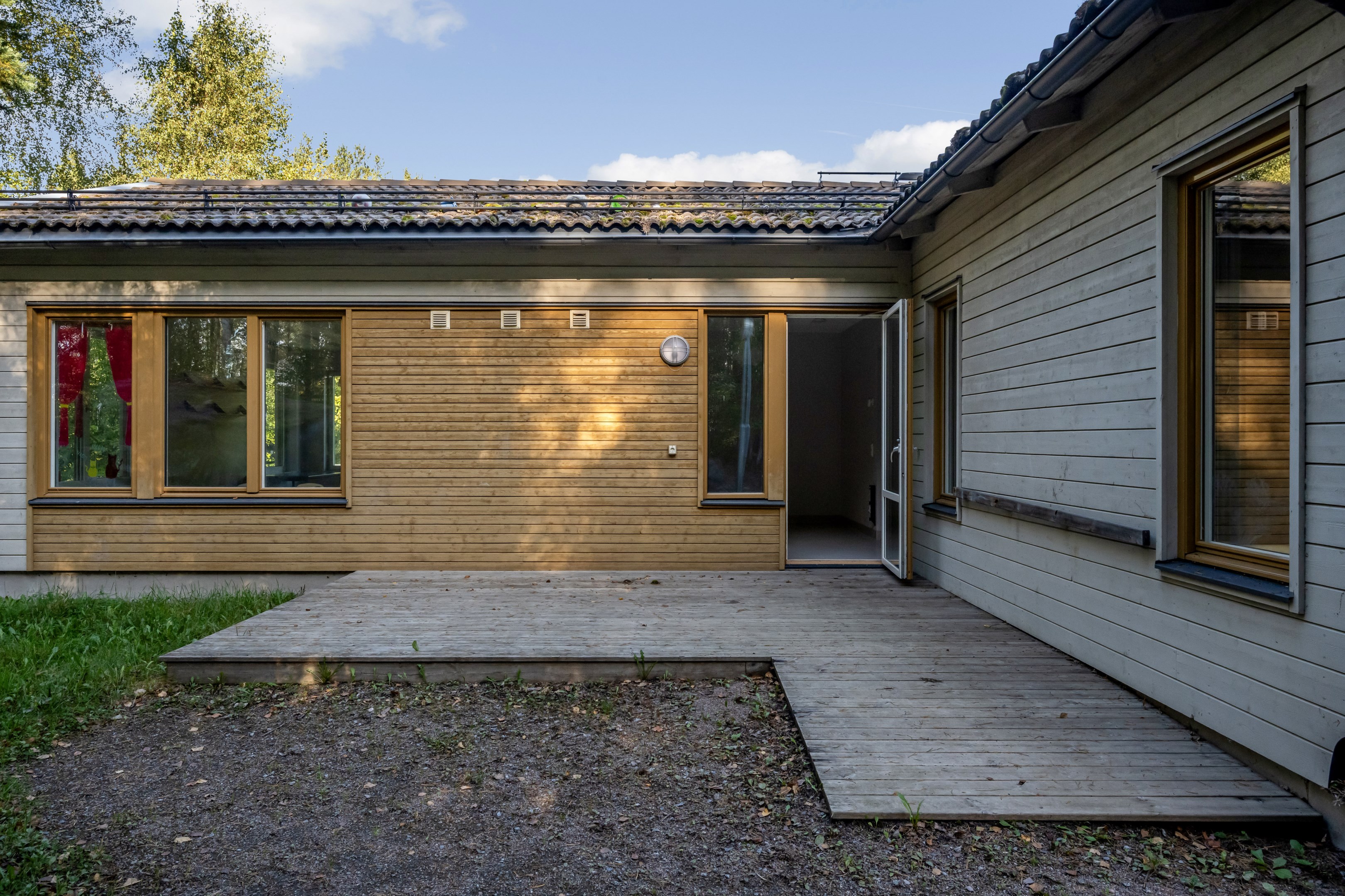 Bostadsbild från Lodjursvägen 7, Såld i Vreta, Uppsala