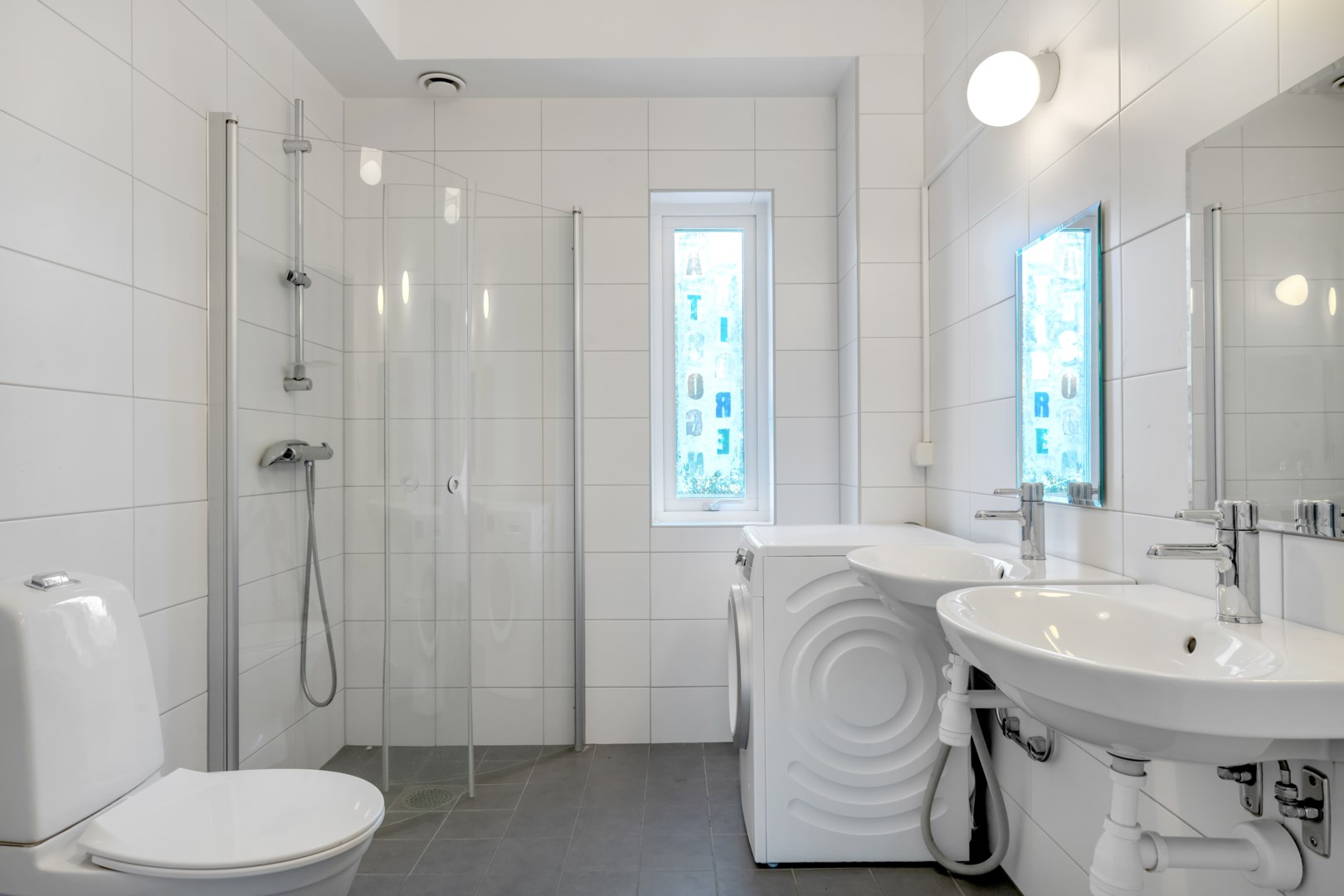 Bostadsbild från Lodjursvägen 9, Såld i Vreta, Uppsala