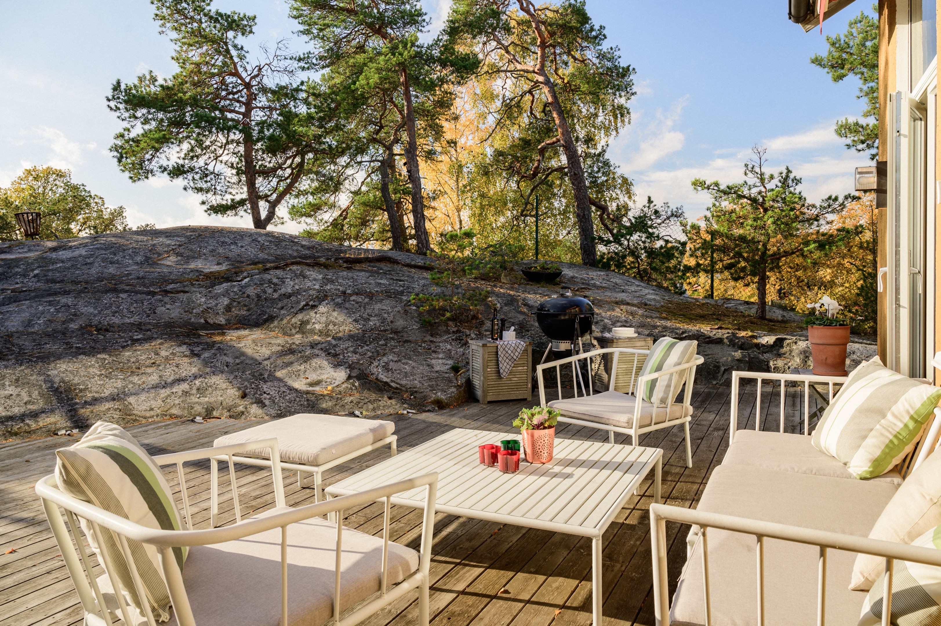 Bostadsbild från Manhemsvägen 20, Såld i Skuru, Nacka