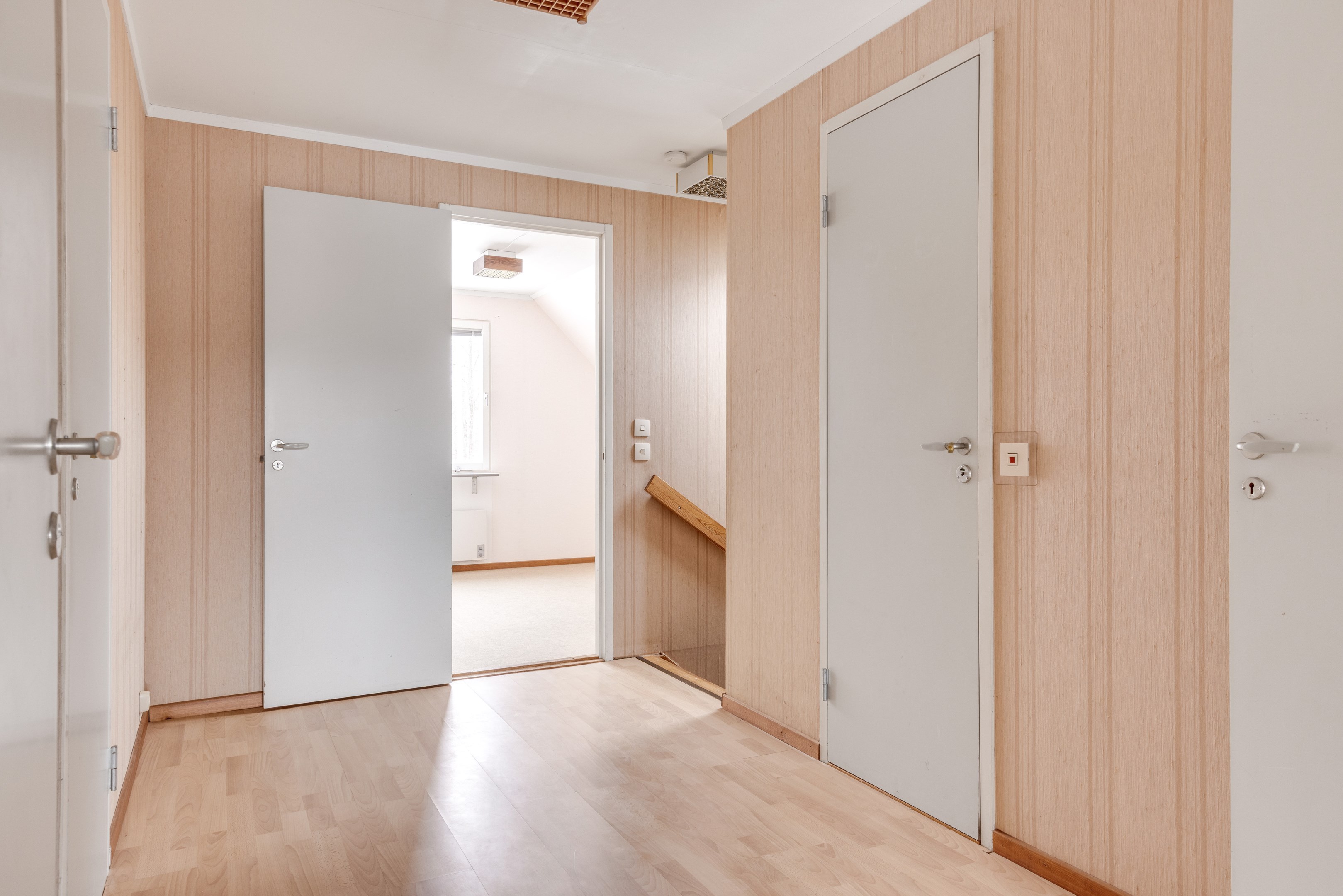 Bostadsbild från Diskusvägen 23, Till salu i Björklinge, Uppsala