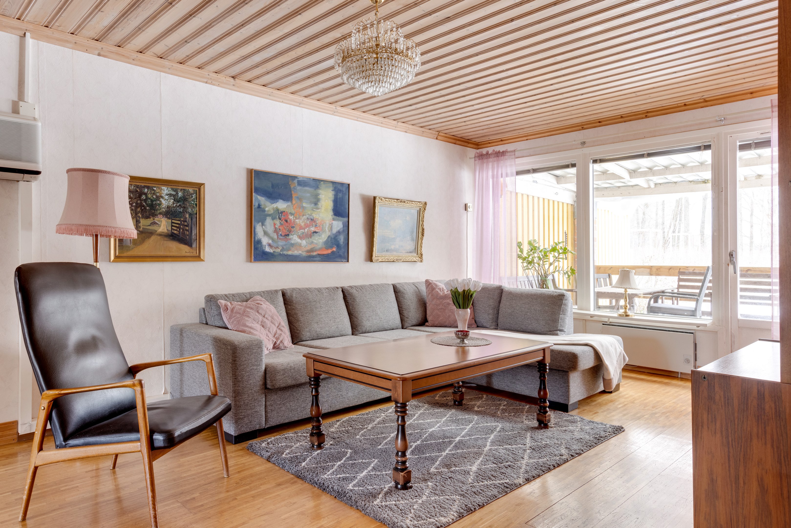 Bostadsbild från Diskusvägen 23, Till salu i Björklinge, Uppsala