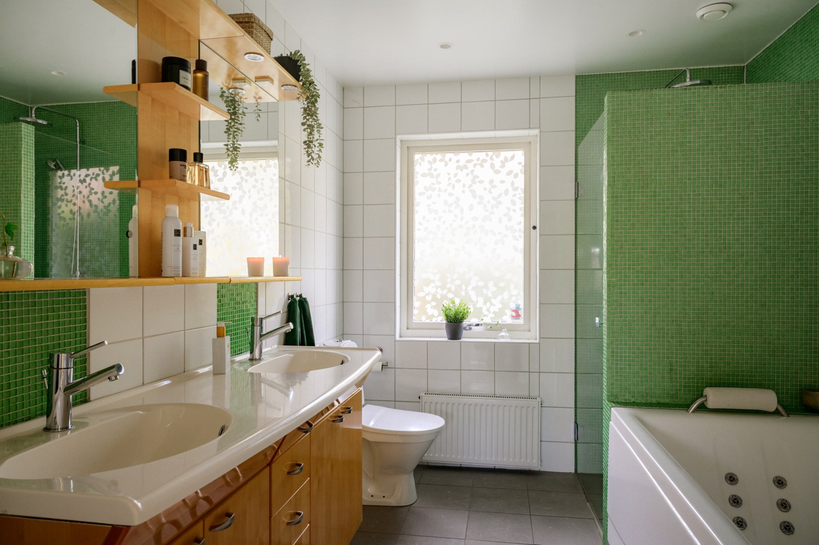 Bostadsbild från Vittravägen 8, Såld i Hasseludden, Nacka