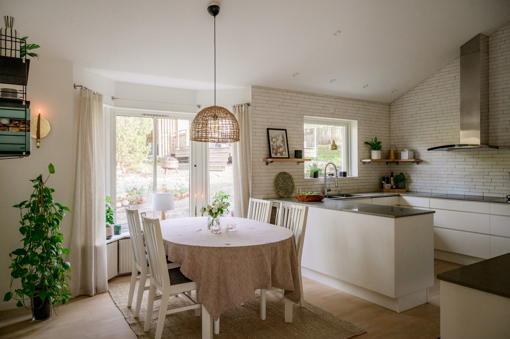 Bostadsbild från Vittravägen 8, Såld i Hasseludden, Nacka